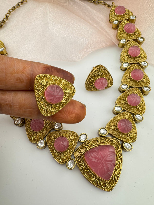 Kundan, Carved Stone, Gold plated necklace set, Indian Bridal Jewelry set