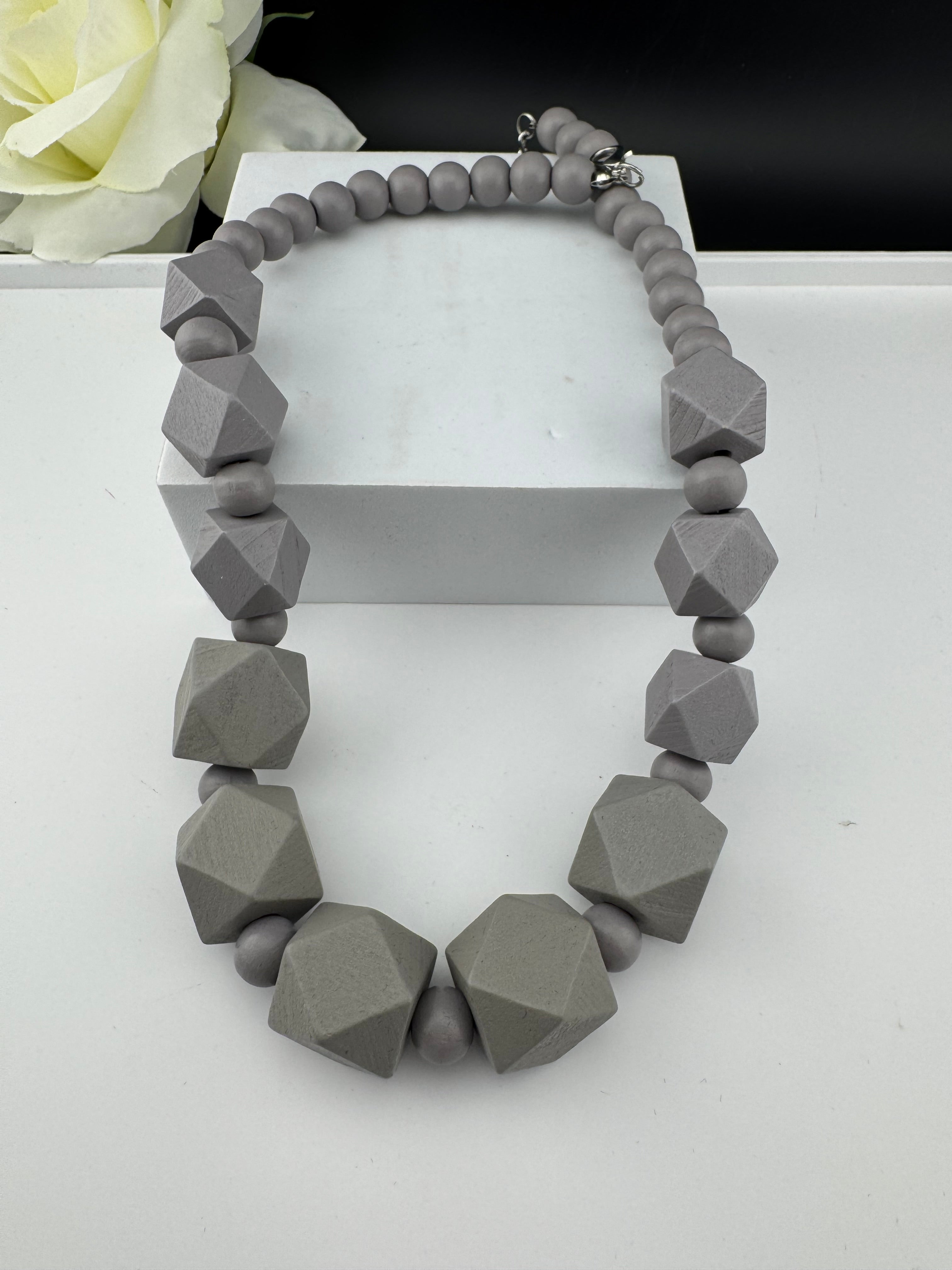 Premium Quality Wooden NECKLACE ONLY in geometric design necklace which is Designer inspired for everyday and party wear