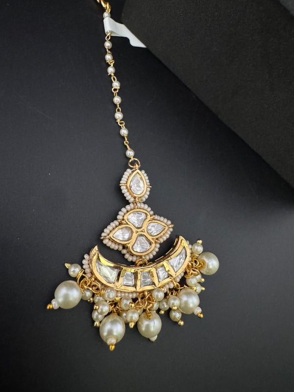 Pearls, Kundan Tikka, Indian Maang Tikka, Headpiece, Bridal jewelry