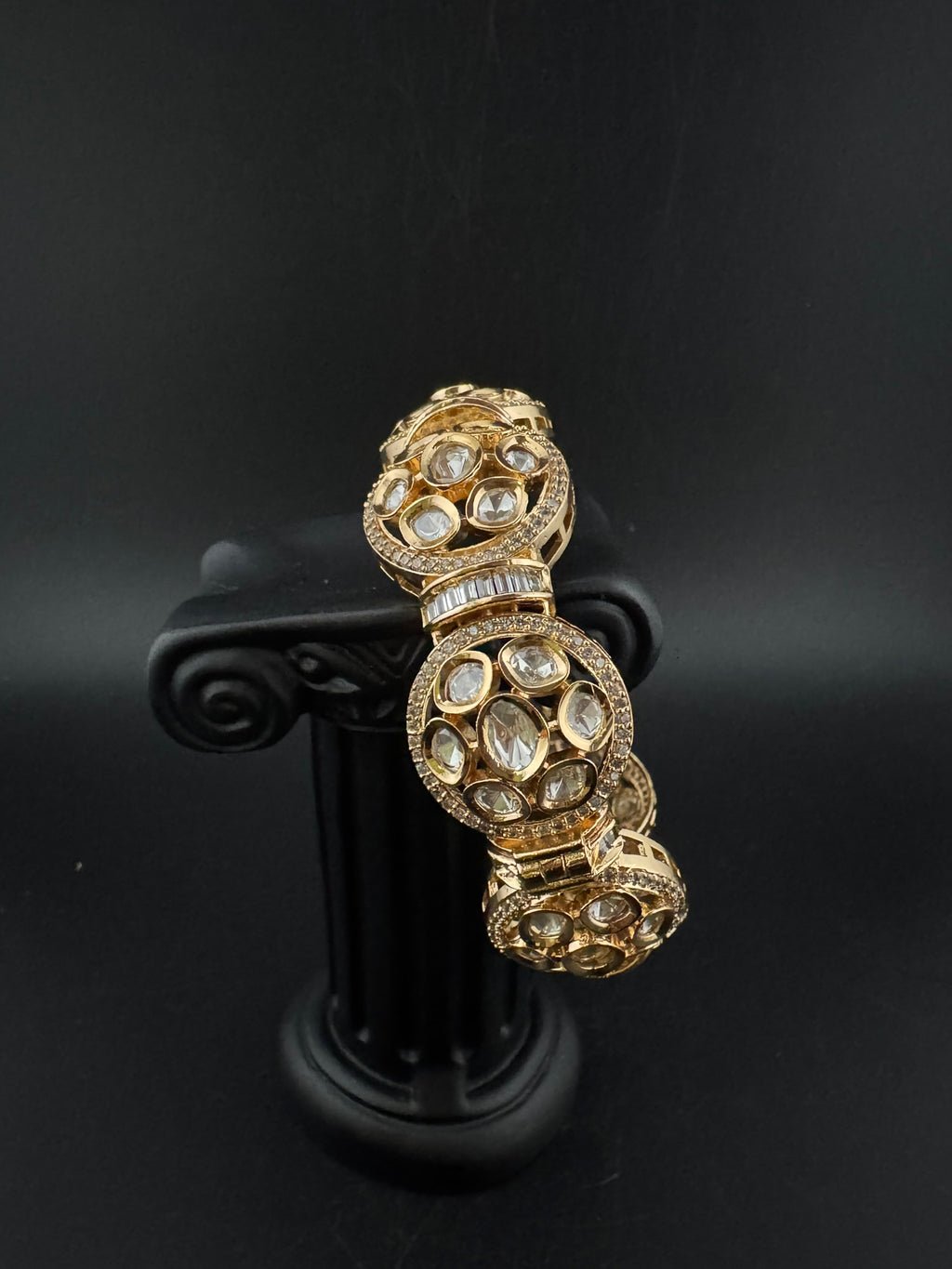 Premium Quality Moissanite Kundan Tyaani inspired Designer Openable Bracelet/Adjustable broad Bracelet Bangle/Indian jewelry/Golden Bracelet