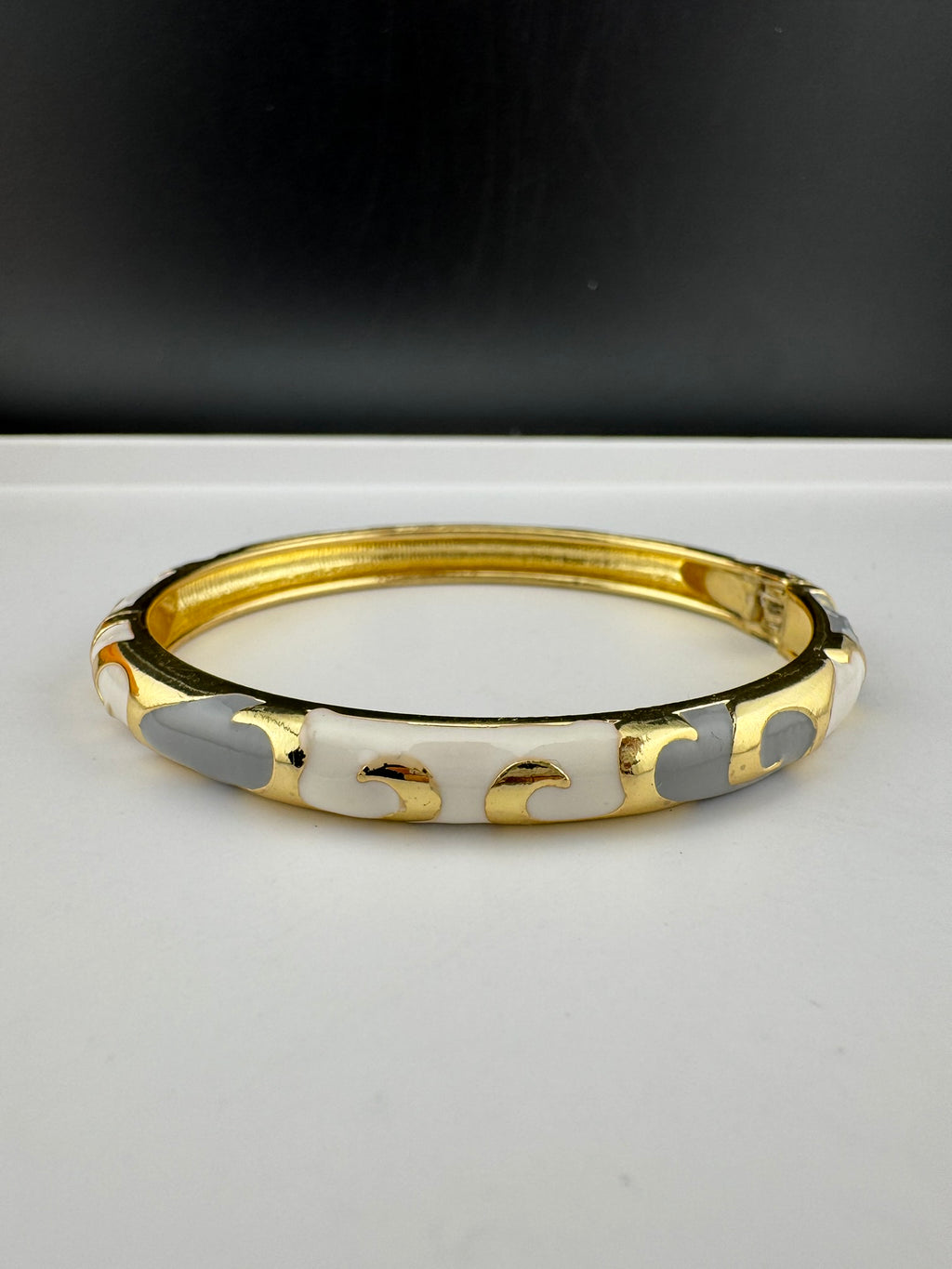 Openable Sleek Cuff Bracelet in Enamel and gold polish is Designer inspired sleek bangle/Indian Bracelet/Everyday Bracelet/Fits upto 2.6"