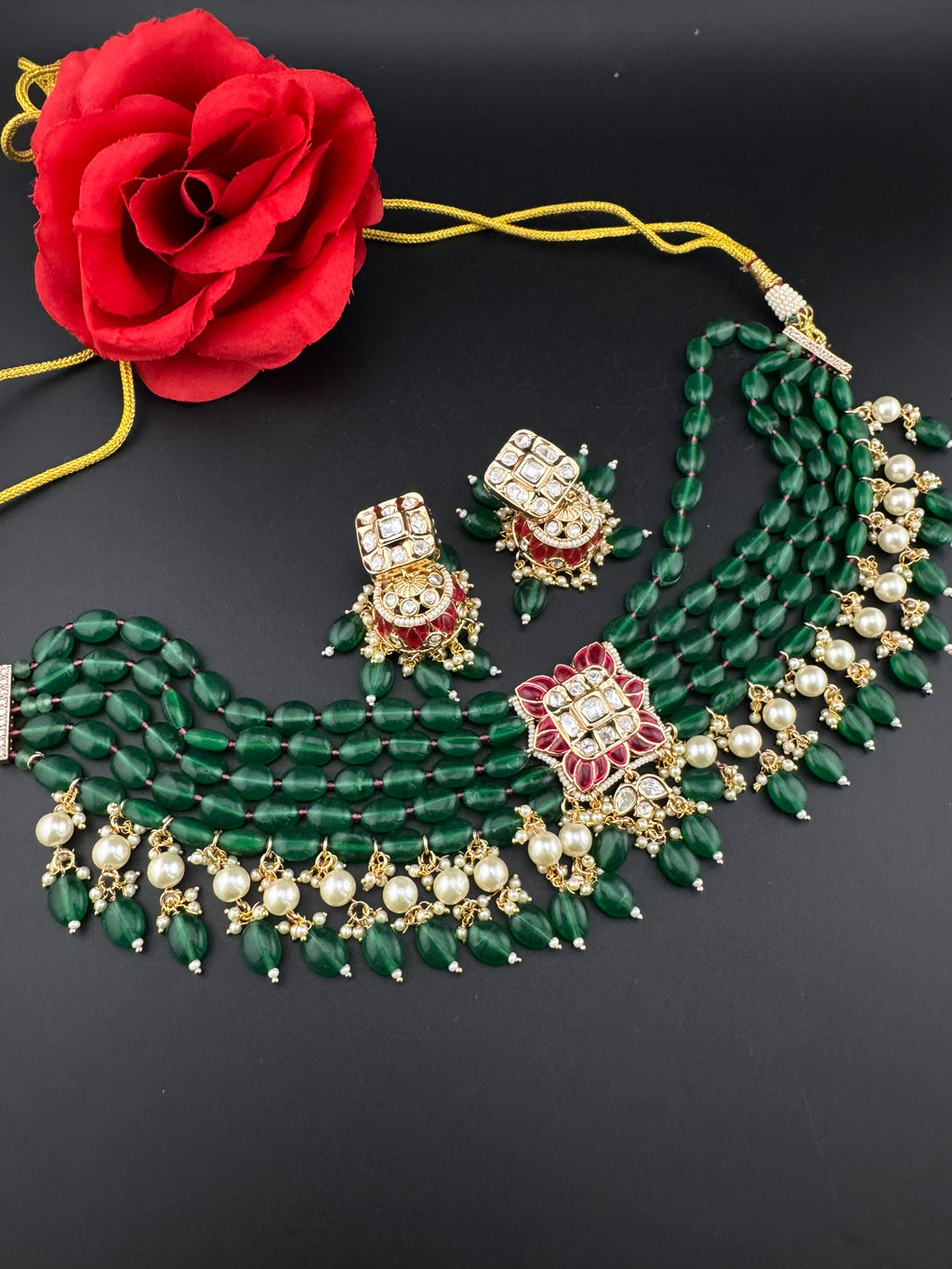 Premium Quality Tyaani inspired Pachi kundan choker Necklace set with jhumka earrings/Sonakshi wedding necklace/emerald green choker set