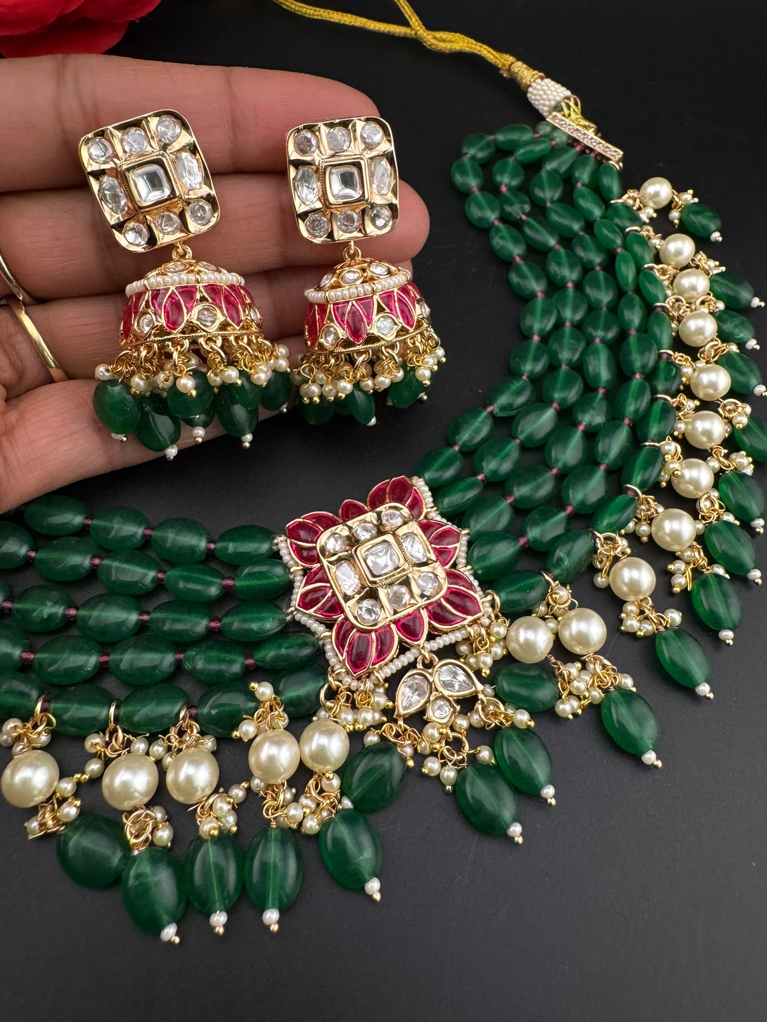 Premium Quality Tyaani inspired Pachi kundan choker Necklace set with jhumka earrings/Sonakshi wedding necklace/emerald green choker set
