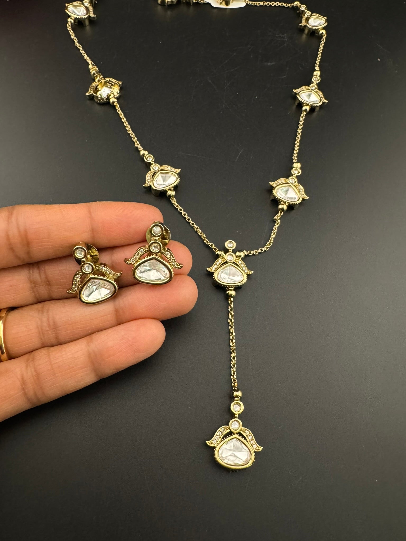 Premium quality Matt gold Uncut moissanite Kundan Sleek Long charms Necklace with studs earrings/Teens long sleek necklace/Bridesmaids gift