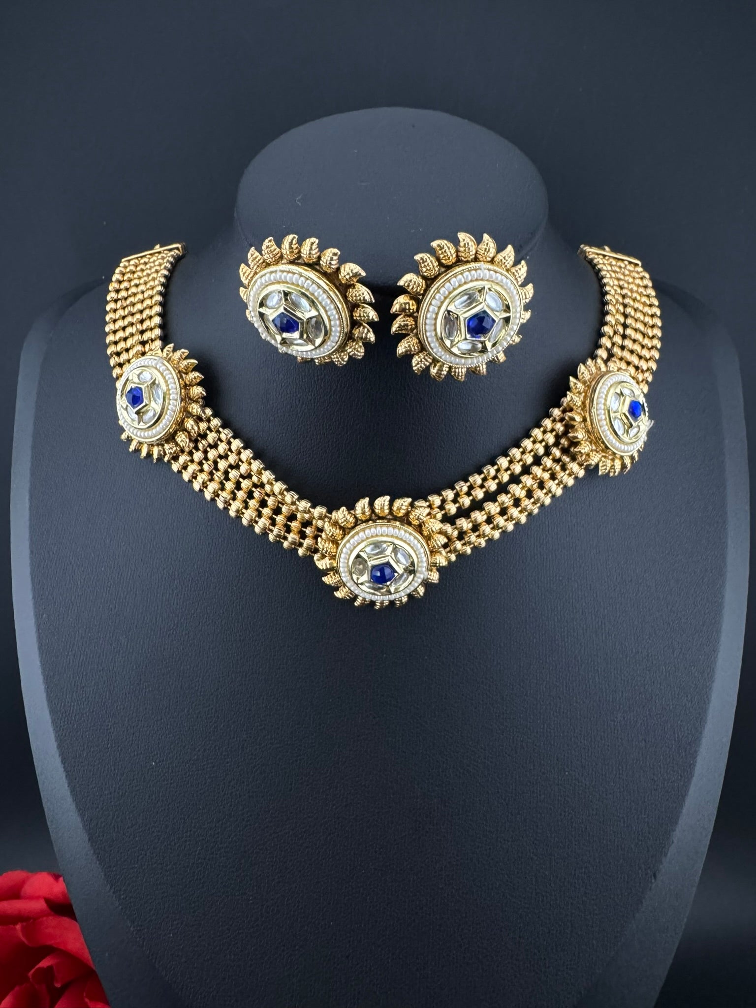 Premium Quality Gold beads chain, Tyaani kundan, stones collar Necklace with studs earrings/gold-plated necklace set/Traditional Indian set