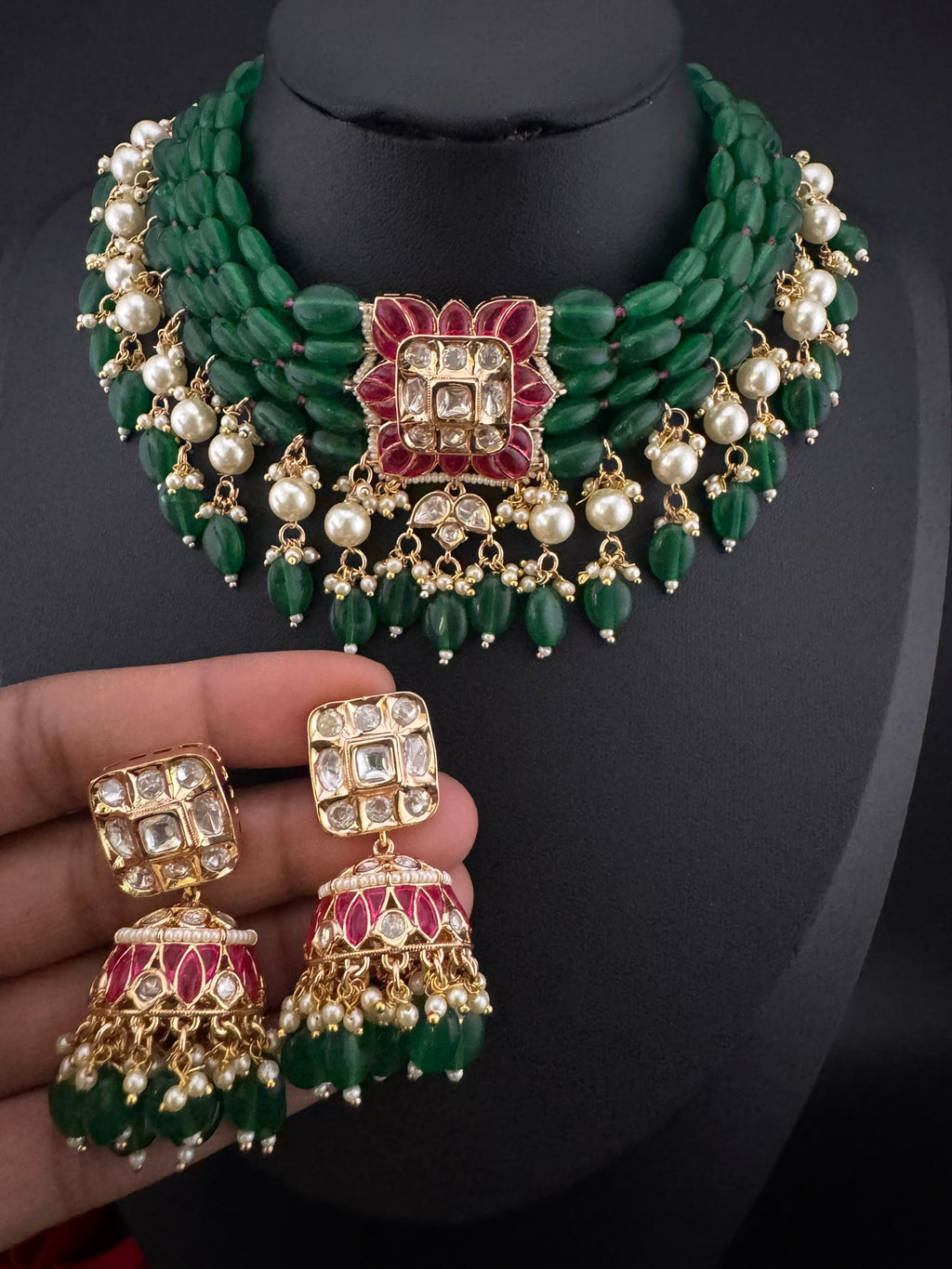 Premium Quality Tyaani inspired Pachi kundan choker Necklace set with jhumka earrings/Sonakshi wedding necklace/emerald green choker set