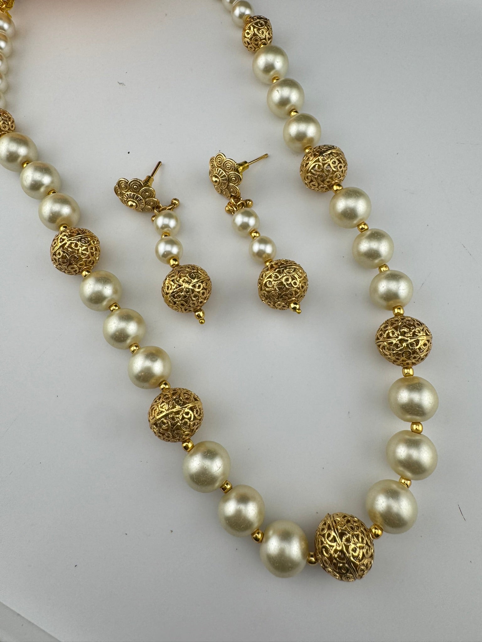 Premium Quality Traditional Gold and Pearl Long Necklace with long earrings/Indian Bridal necklace/Matar Mala/Rani Haar/Gold Plated jewelry