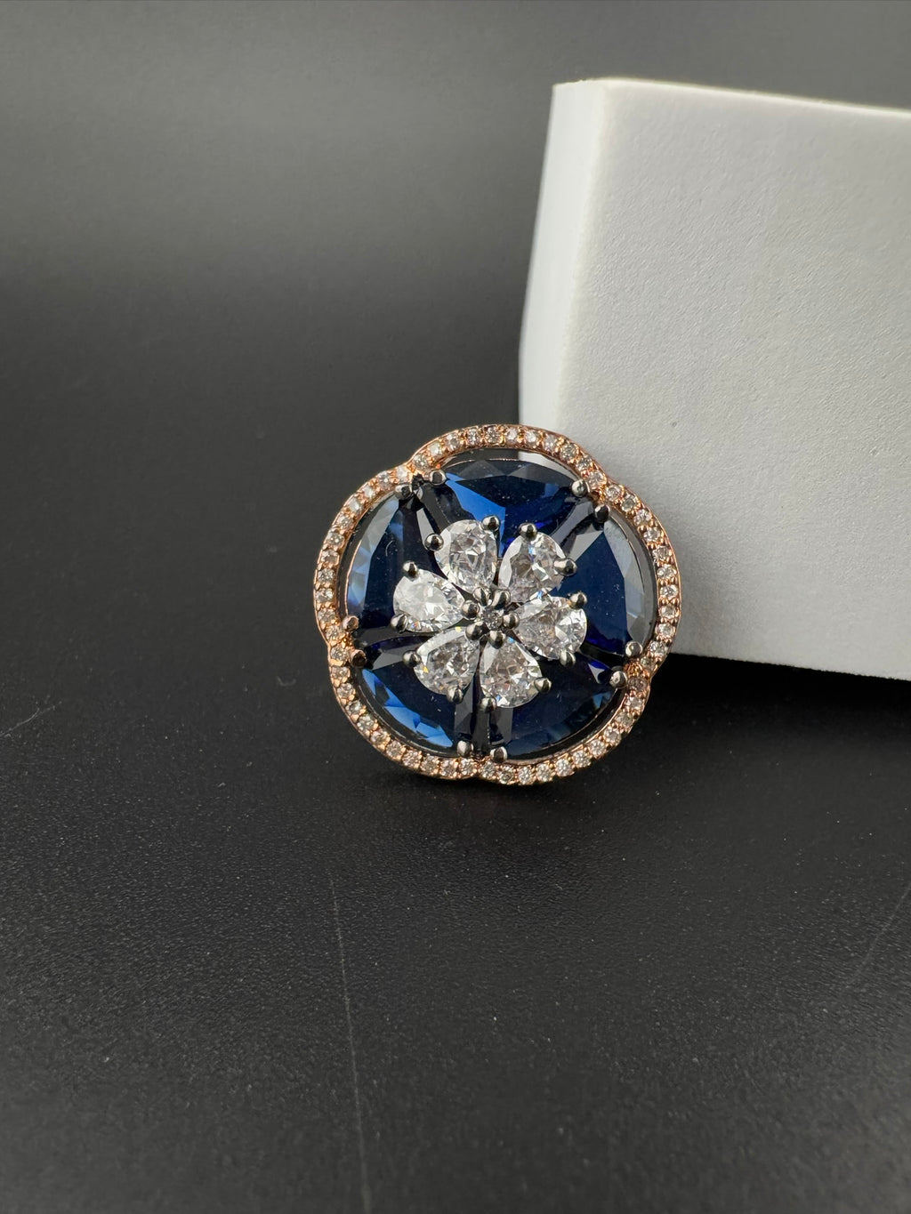 Premium Victorian Adjustable Round Ring in Crystals and Cubic Zirconia in Unique Design