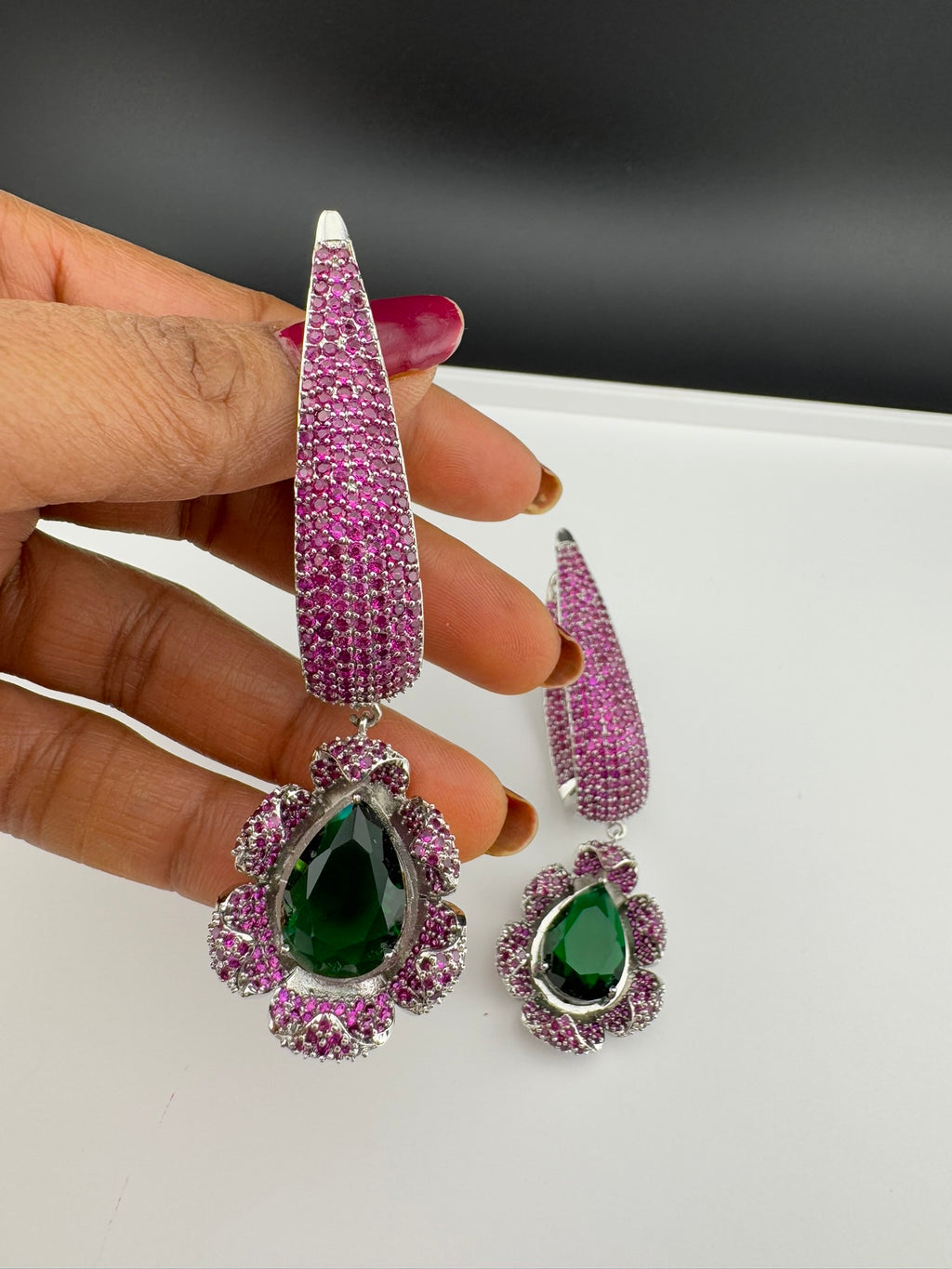 Leaf style Premium Cubic Zirconia, Crystal, Natural stone in silver color Long earrings