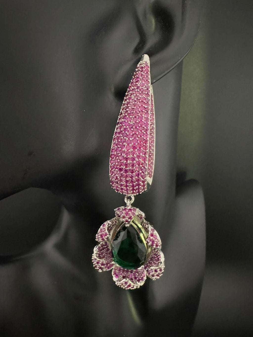 Leaf style Premium Cubic Zirconia, Crystal, Natural stone in silver color Long earrings