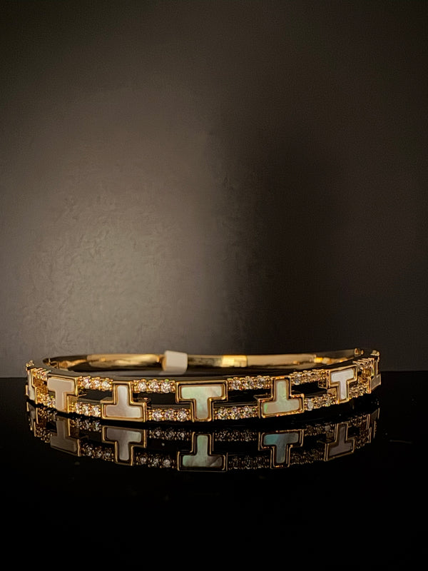 High Quality Gold Polish, Cubic Zirconia and stones Designer bracelet/Statement Bracelet/Indian Jewelry/Openable bangle/Fits upto 2.6" size