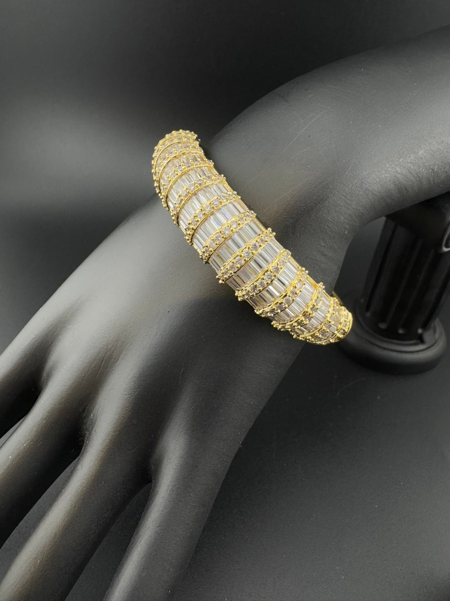 Single Openable Designer bracelet with crystal stones, Cubic Zirconia in unique Nano setting/single bangle/Fits size upto 2.6"