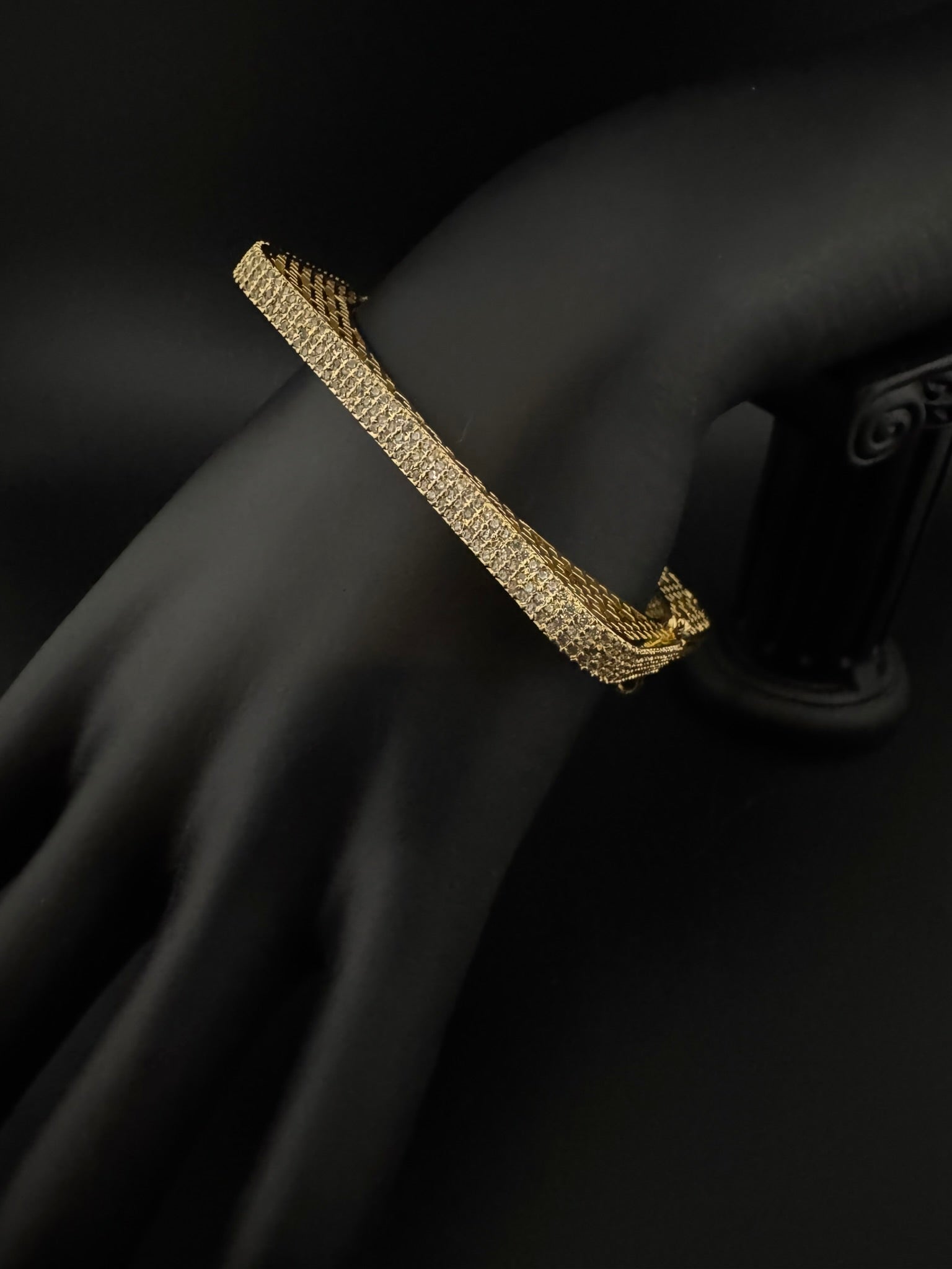 High Quality Square Gold Polish, Cubic Zirconia Openable Bracelet Designer bracelet