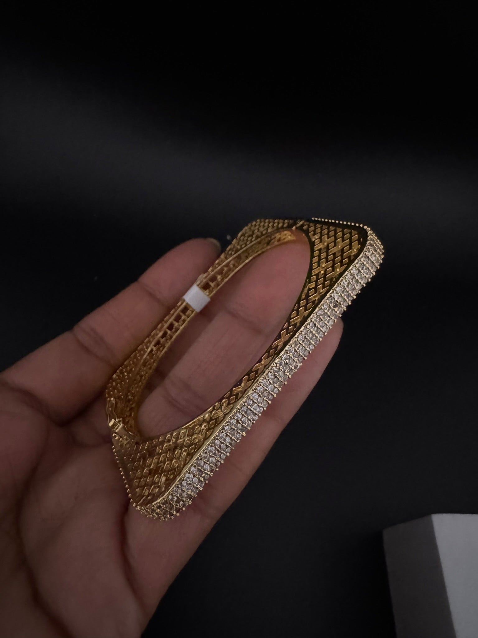 High Quality Square Gold Polish, Cubic Zirconia Openable Bracelet Designer bracelet