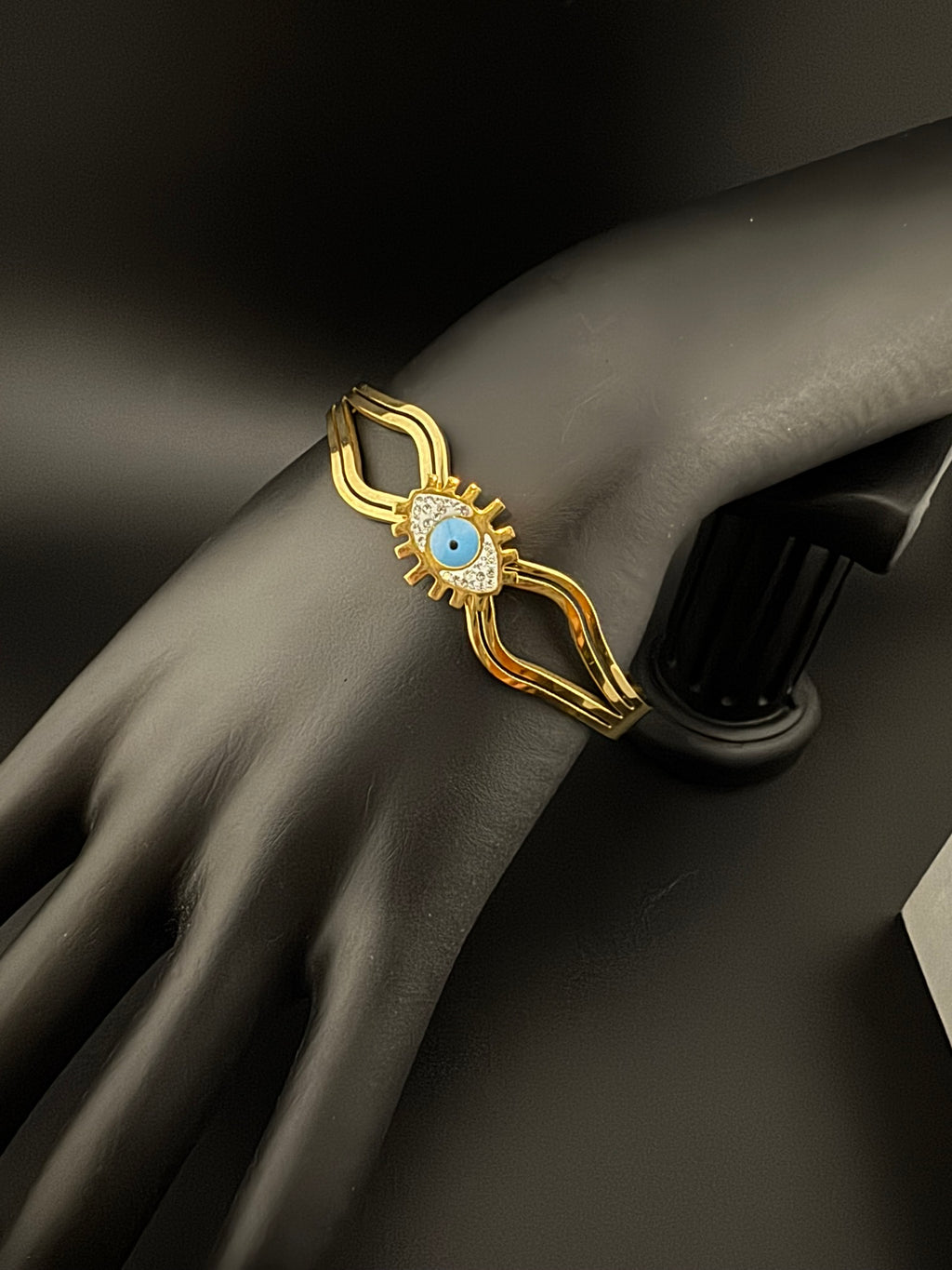 High Quality Gold Polish, Cubic Zirconia and stones Designer bracelet/Statement Bracelet/Indian Jewelry/Openable bangle/Fits upto 2.6" size