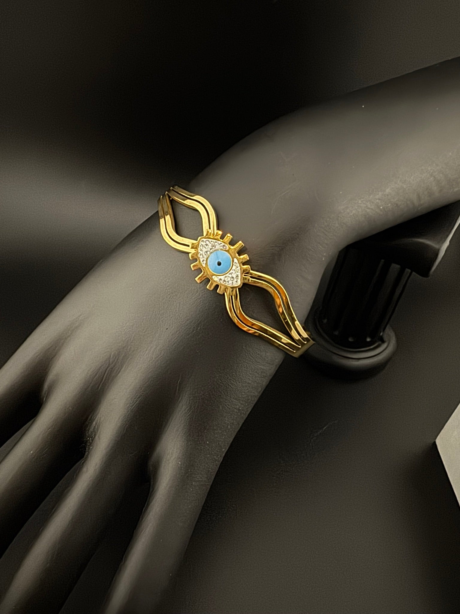 High Quality Gold Polish, Cubic Zirconia and stones Designer bracelet/Statement Bracelet/Indian Jewelry/Openable bangle/Fits upto 2.6" size