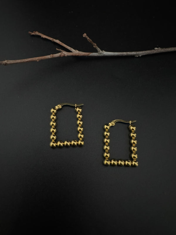 Anti-Tarnish Water resistant Gold Hoop earrings in drop design/Everyday earrings/Light weight everyday jewelry/office wear/daily wear hoops