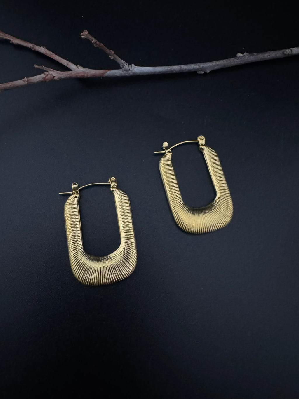 Anti-Tarnish Water resistant Gold Hoop earrings in drop design/Everyday earrings/Light weight everyday jewelry/office wear/daily wear hoops
