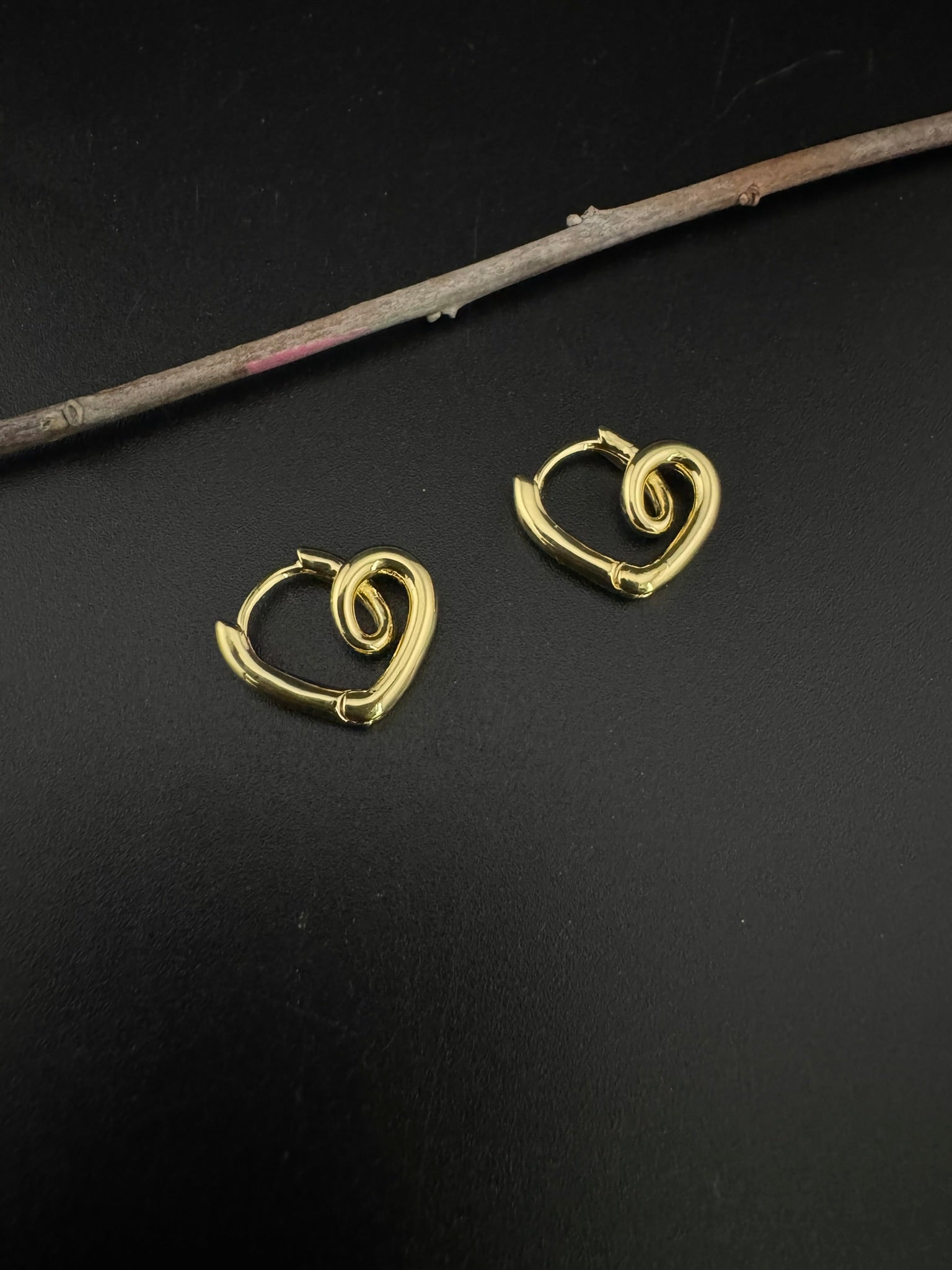 Anti-Tarnish Water resistant Gold Hoop earrings in drop design/Everyday earrings/Light weight everyday jewelry/office wear/daily wear hoops