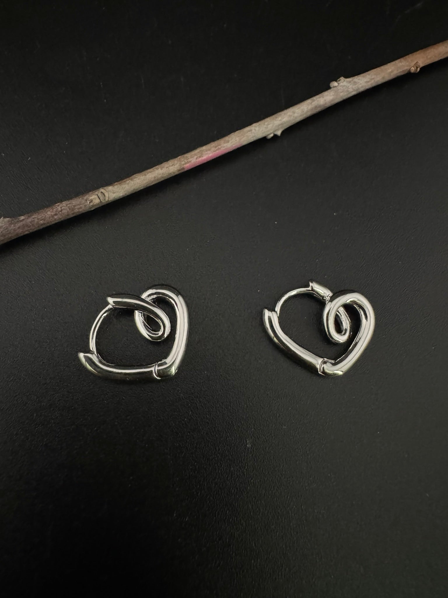 Anti-Tarnish Water resistant Gold Hoop earrings in drop design/Everyday earrings/Light weight everyday jewelry/office wear/daily wear hoops