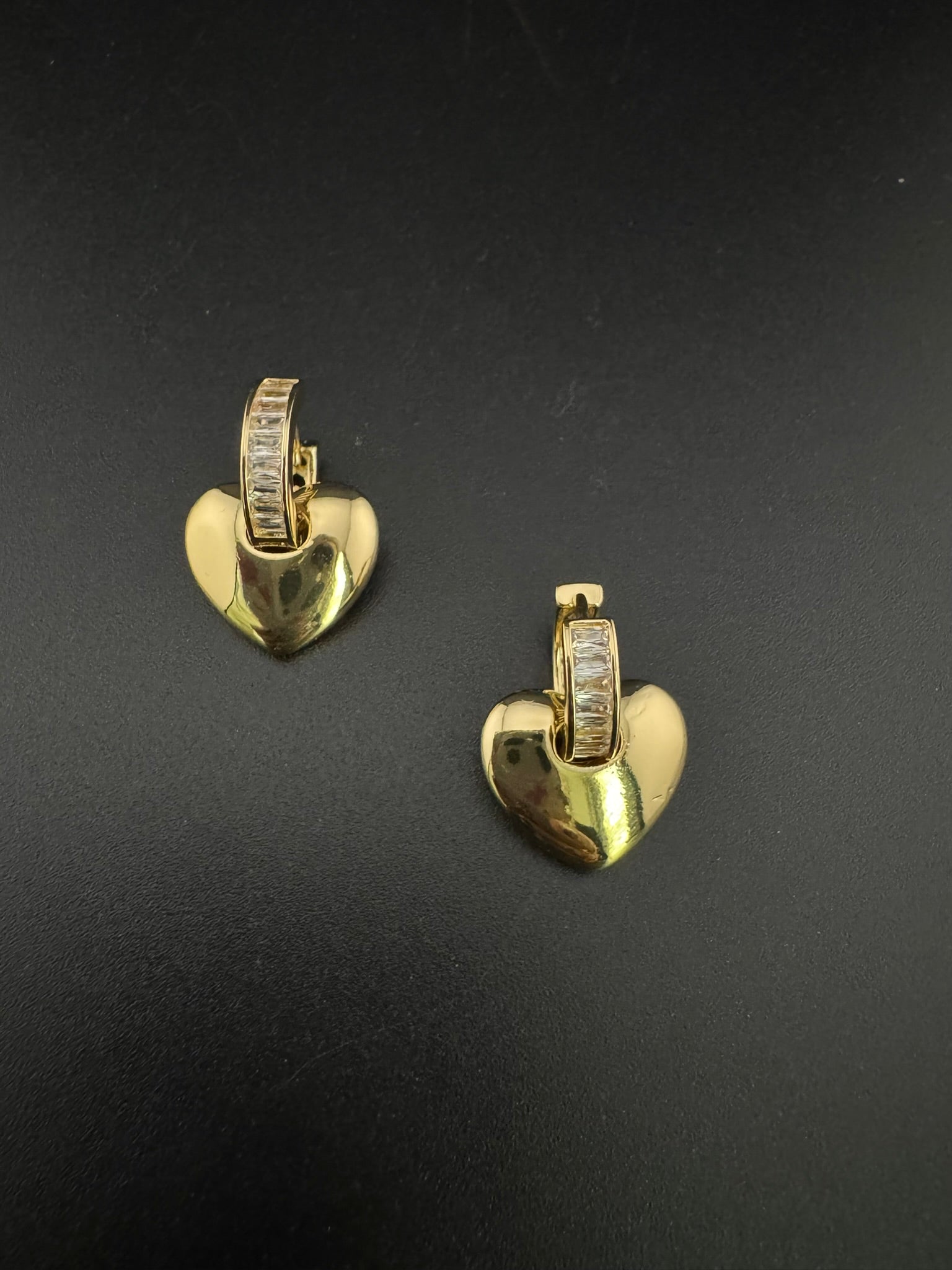 Anti-Tarnish Water resistant Gold Hoop earrings in drop design/Everyday earrings/Light weight everyday jewelry/office wear/daily wear hoops