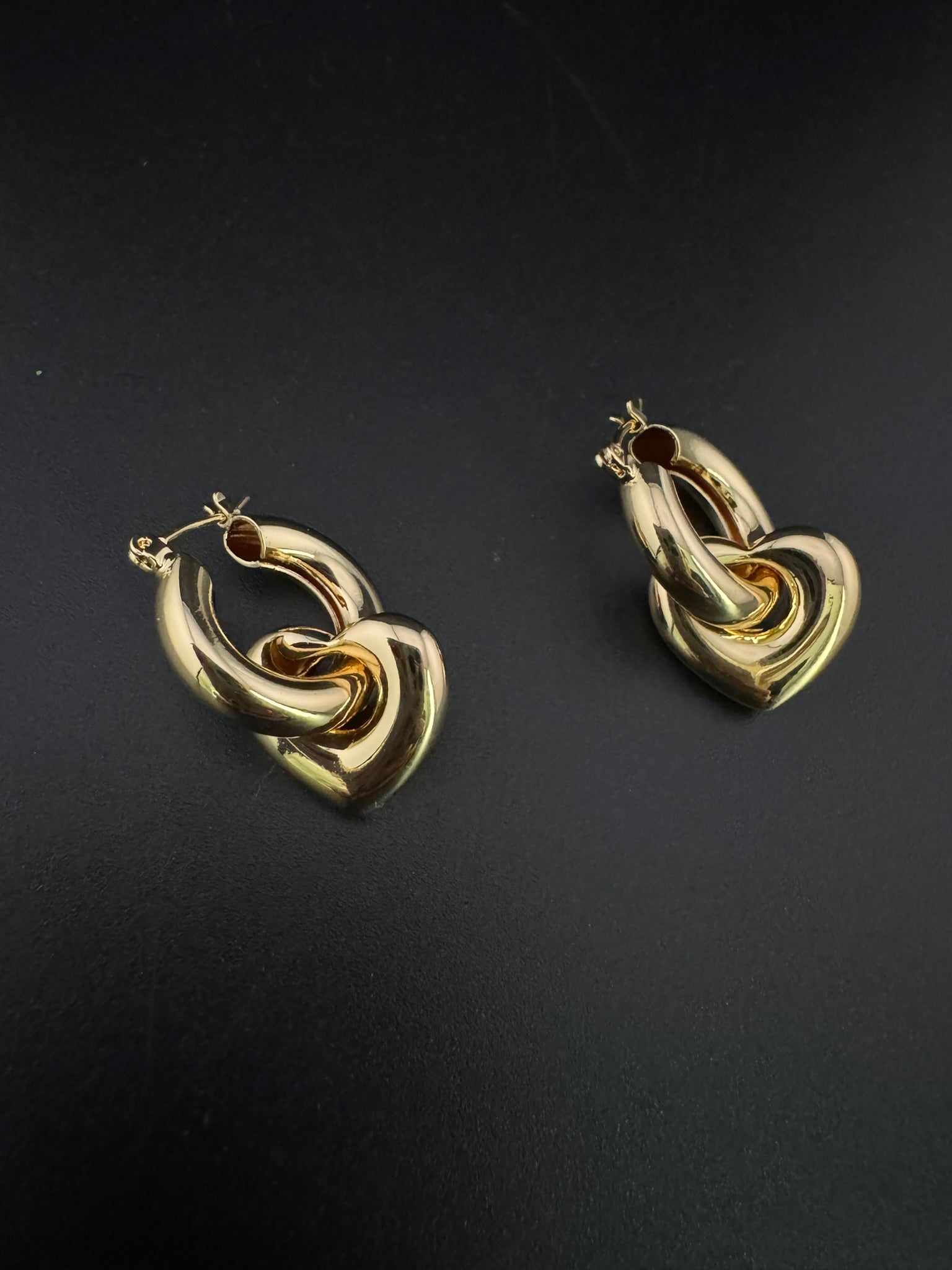 Anti-Tarnish Water resistant Gold Hoop earrings in drop design/Everyday earrings/Light weight everyday jewelry/office wear/daily wear hoops