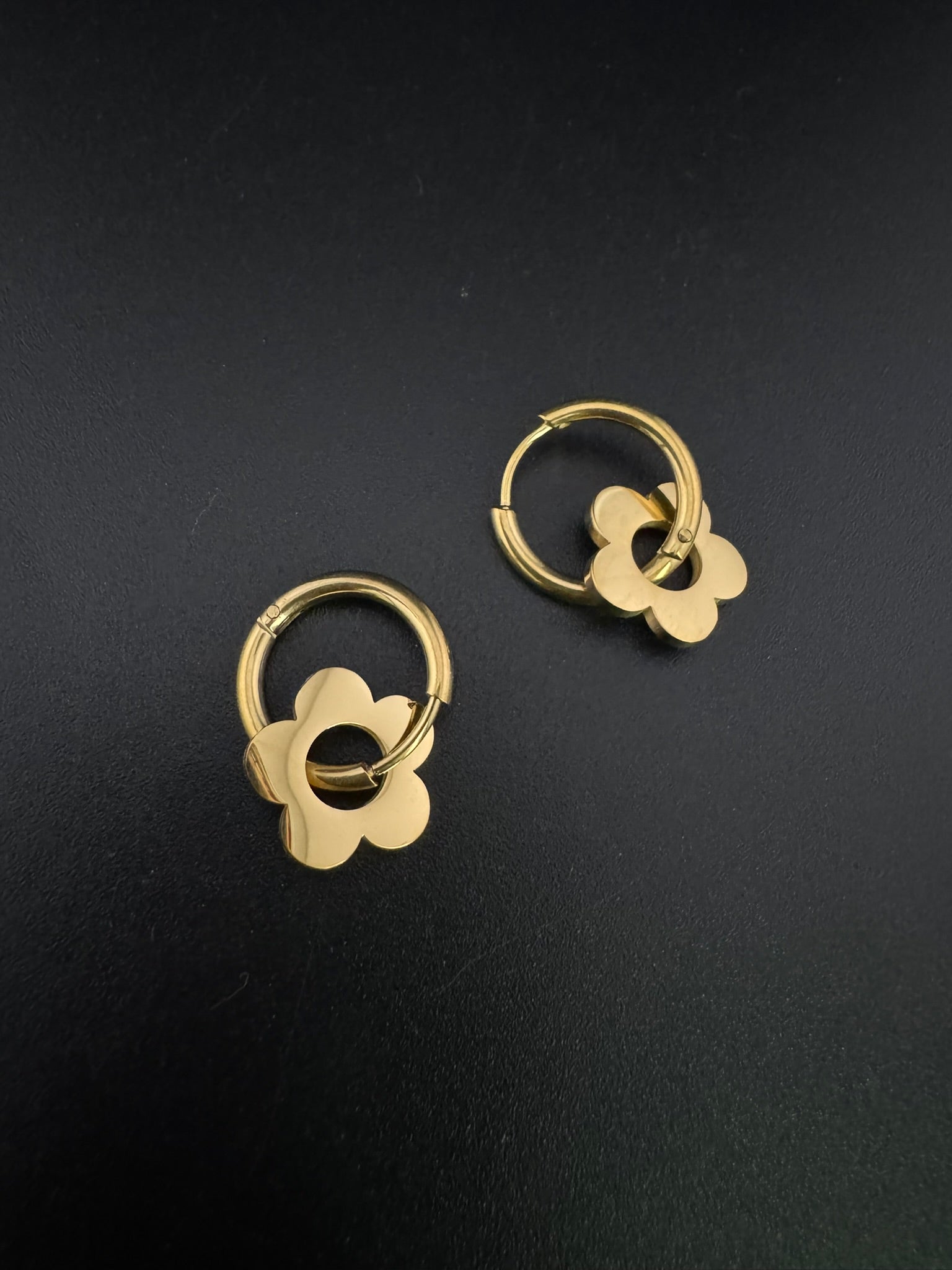 Anti-Tarnish Water resistant Gold Hoop earrings in drop design/Everyday earrings/Light weight everyday jewelry/office wear/daily wear hoops