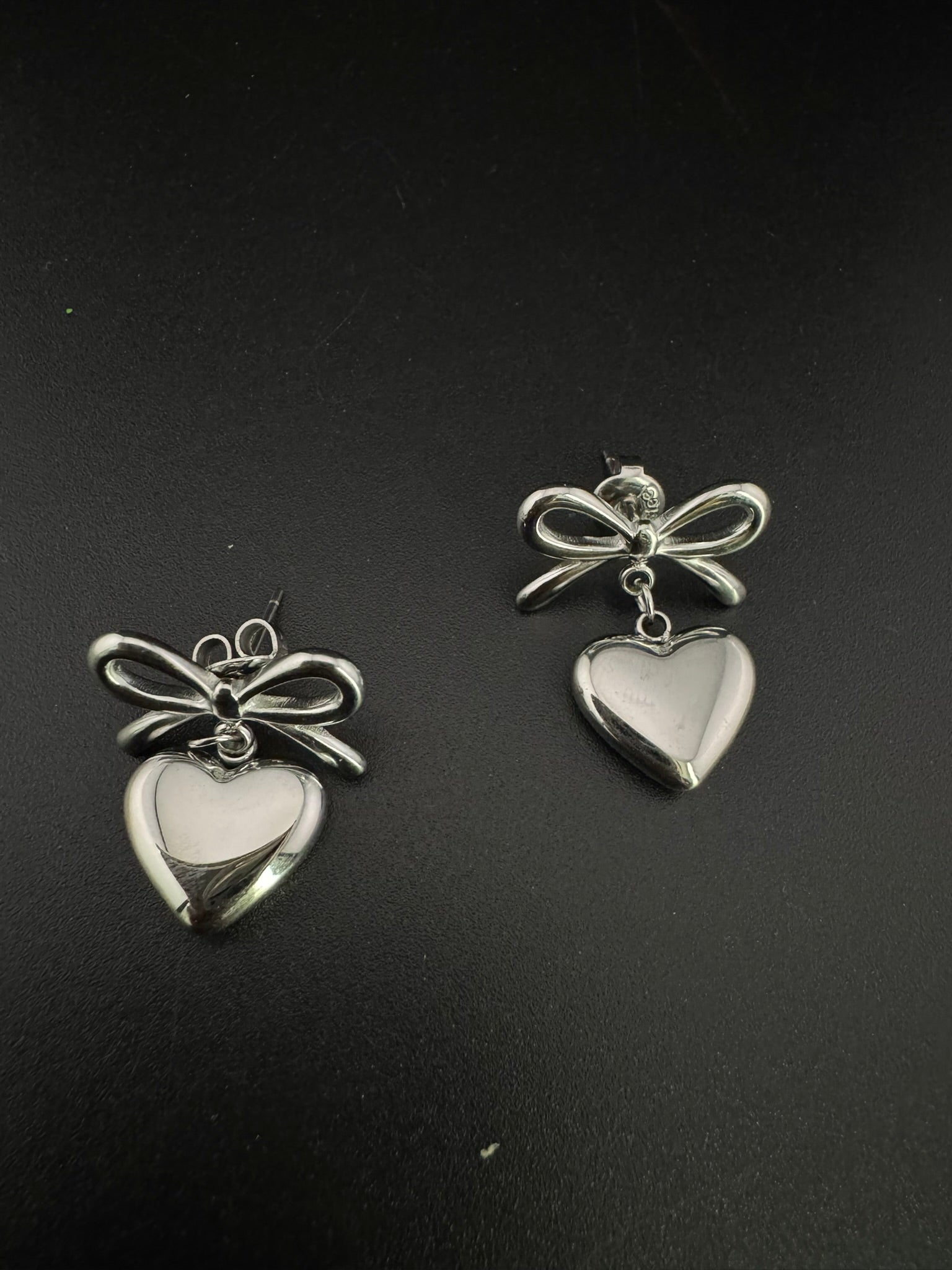 Anti-Tarnish Water resistant Gold Hoop earrings in drop design/Everyday earrings/Light weight everyday jewelry/office wear/daily kids jewelry