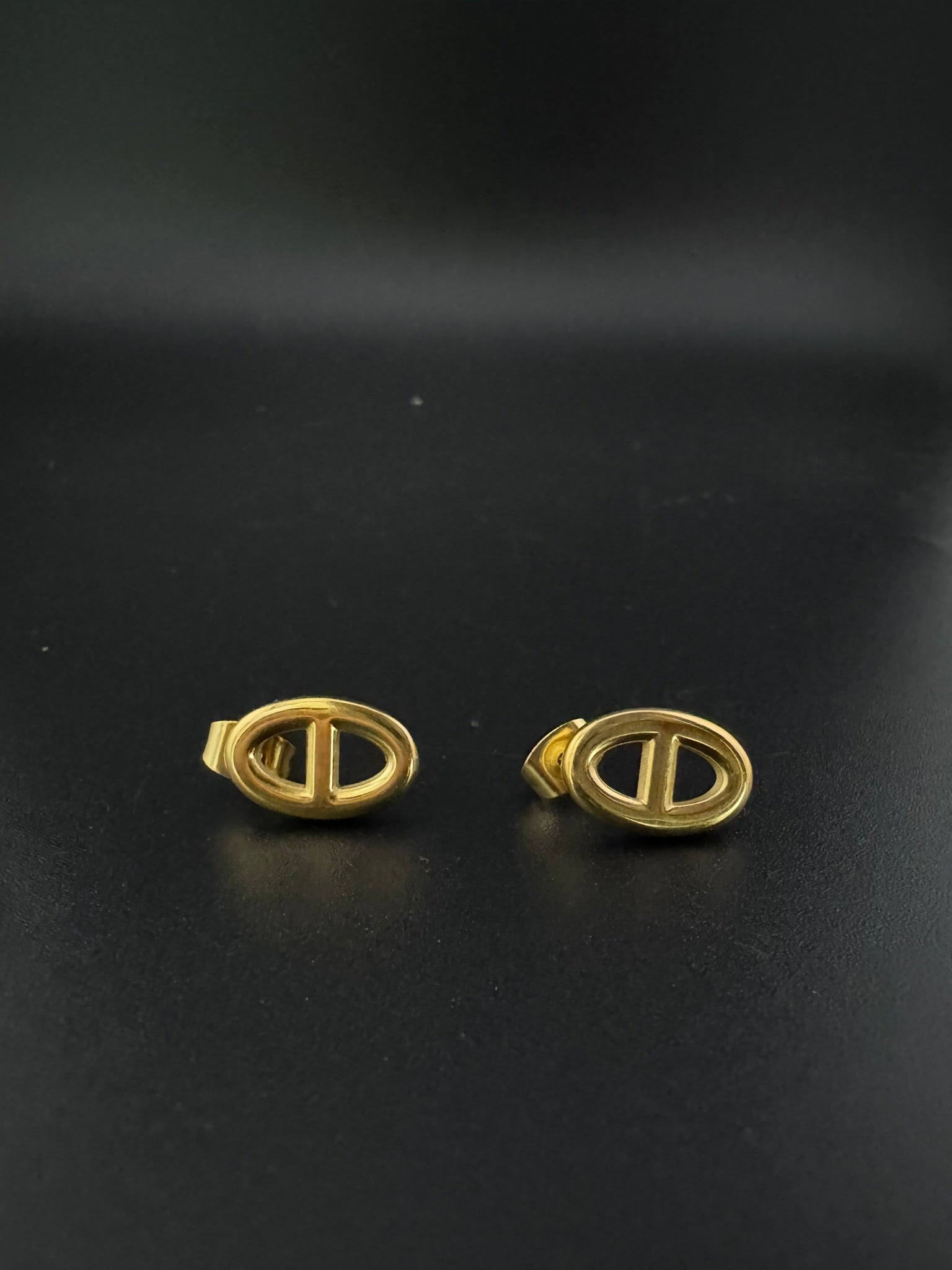 Anti-Tarnish Water resistant Gold Hoop earrings in drop design/Everyday earrings/Light weight everyday jewelry/office wear/daily kids jewelry