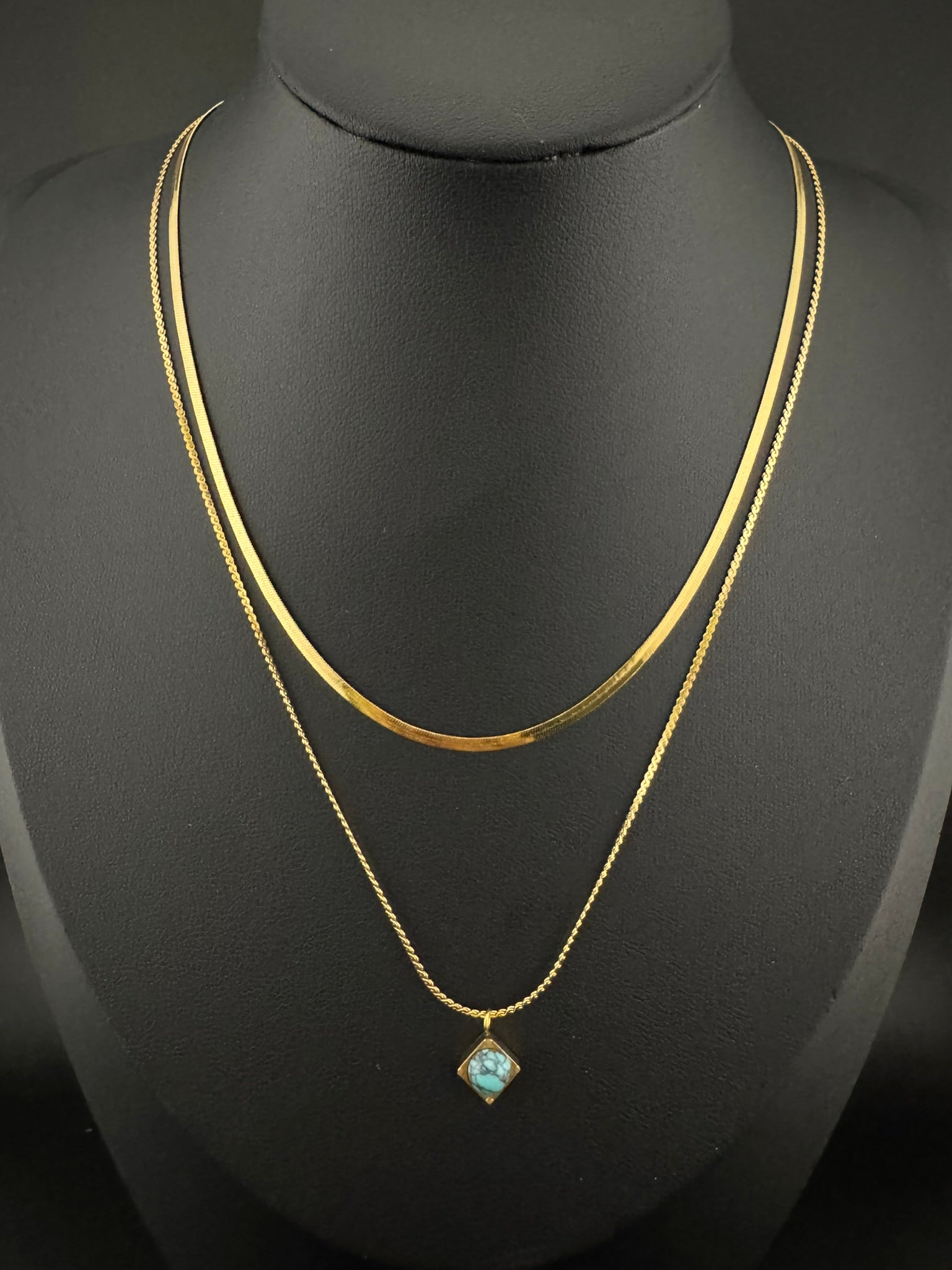 Anti-Tarnish Water resistant 18K Gold color plated multi-layer necklace/Office wear necklace/Everyday jewelry/Light weight everyday jewelry