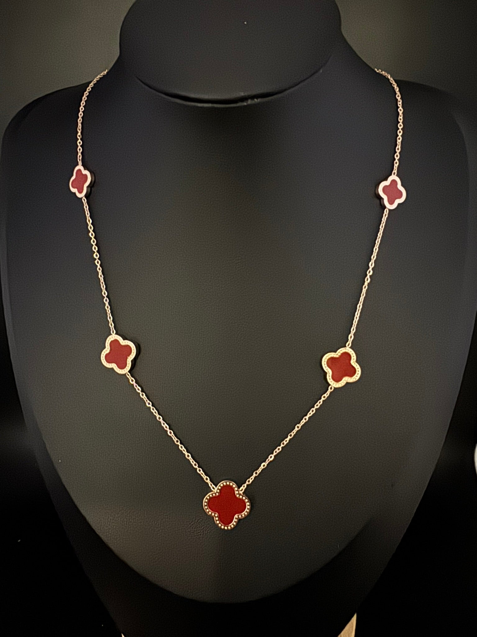 Anti-Tarnish Water resistant 18K Gold color plated clover Necklace/Office wear /Everyday jewelry/Light weight everyday jewelry