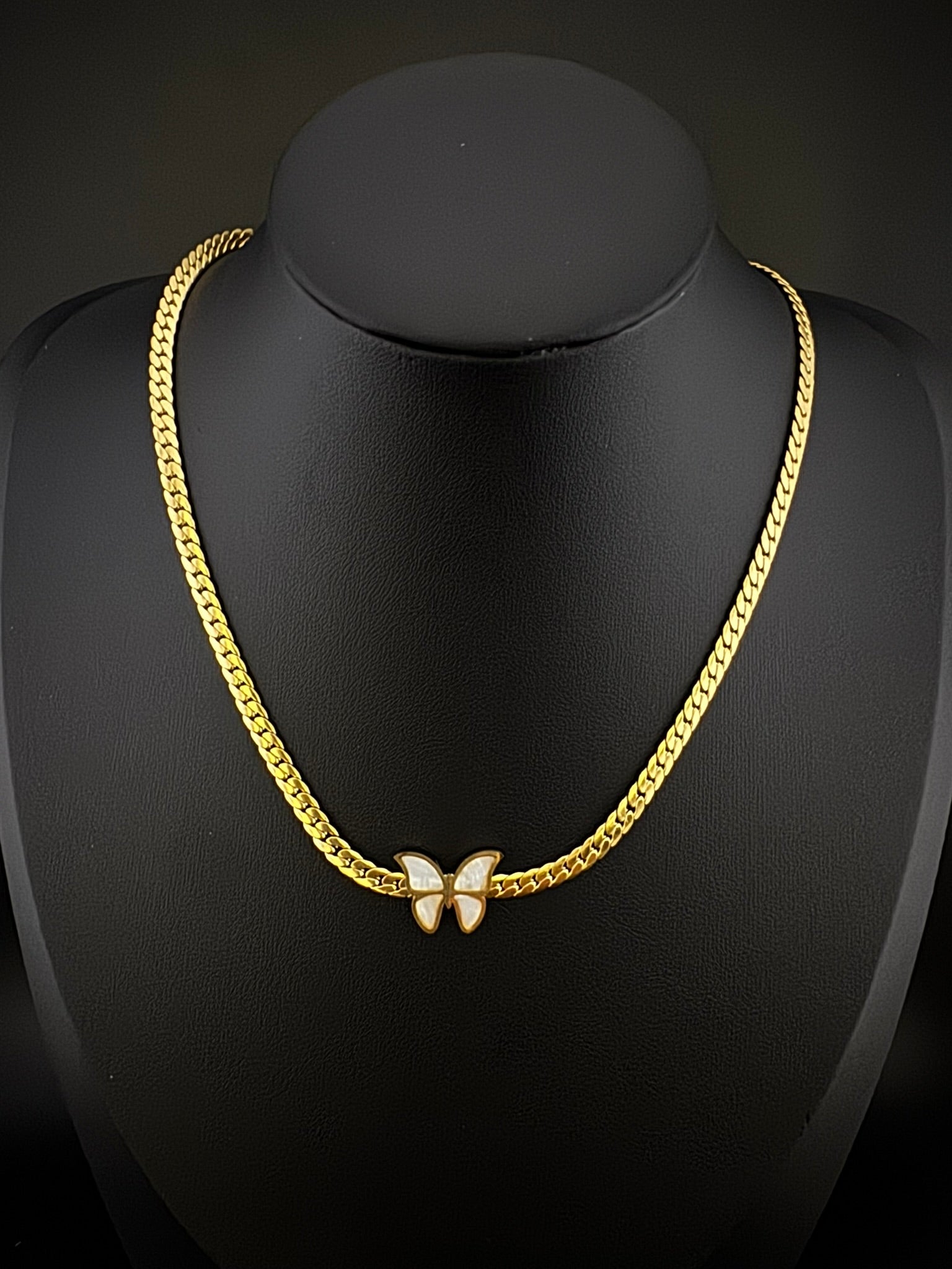 Anti-Tarnish Water resistant 18K Gold color plated necklace/Simple Office wear necklace/Everyday jewelry/Light weight everyday jewelry