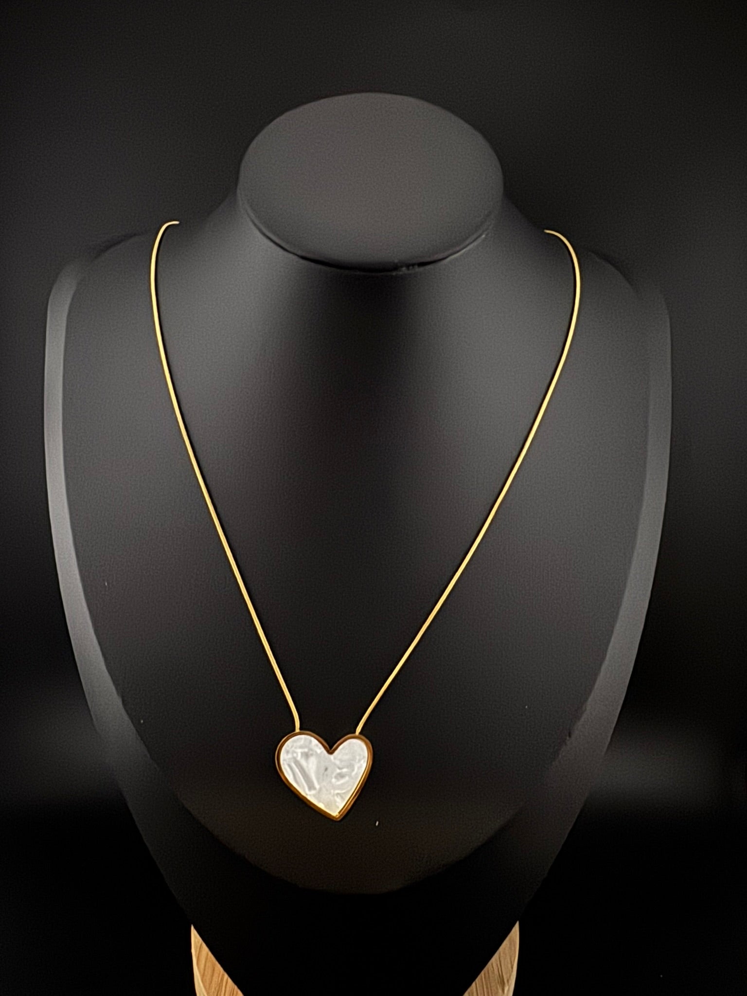 Anti-Tarnish Water resistant 18K Gold color plated necklace /everyday jewelry/Simple Office wear necklace/gold jewelry/Light weight jewelry