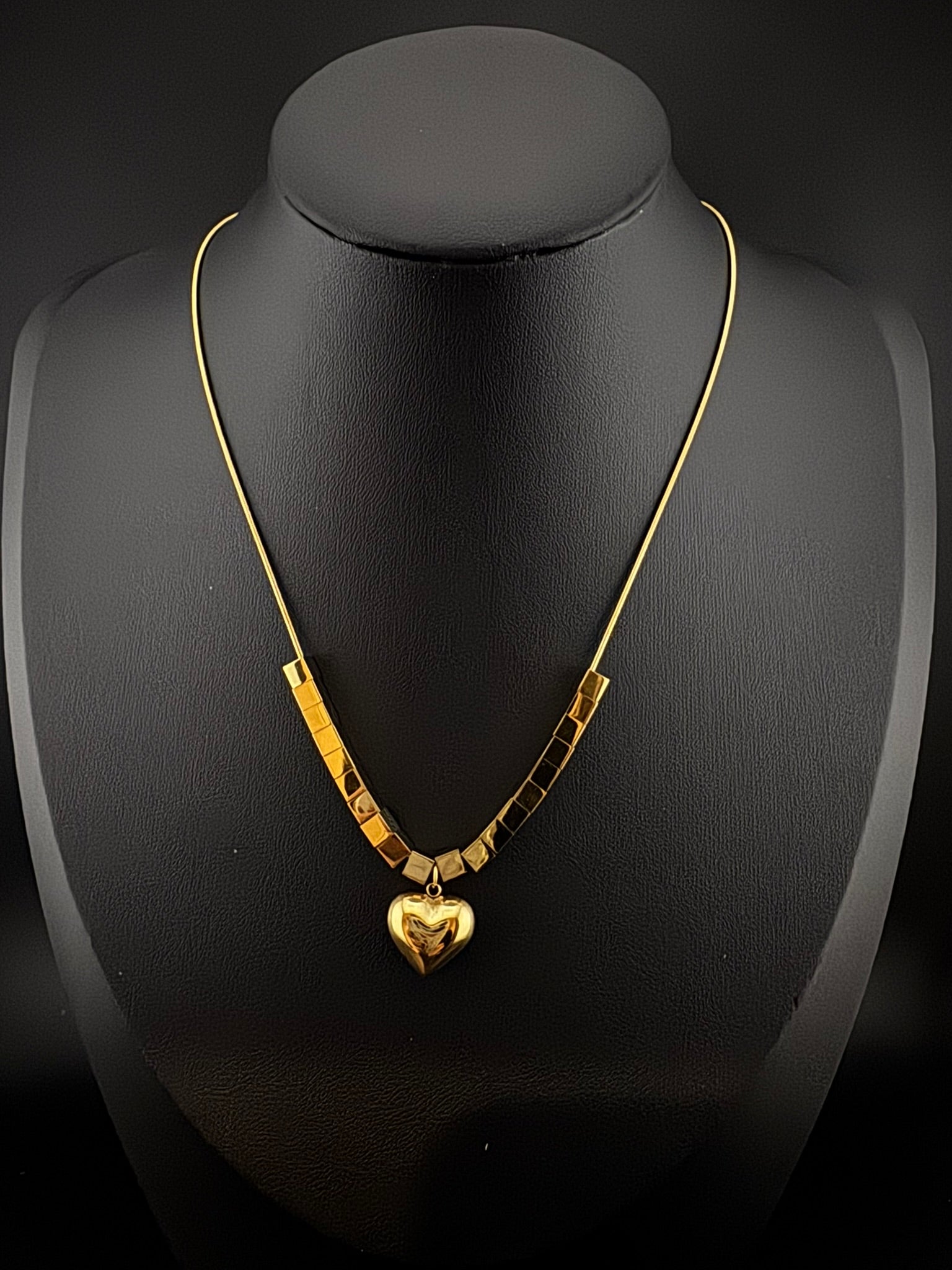 Anti-Tarnish Water resistant 18K Gold color plated necklace /everyday jewelry/Simple Office wear necklace/gold jewelry/Light weight jewelry