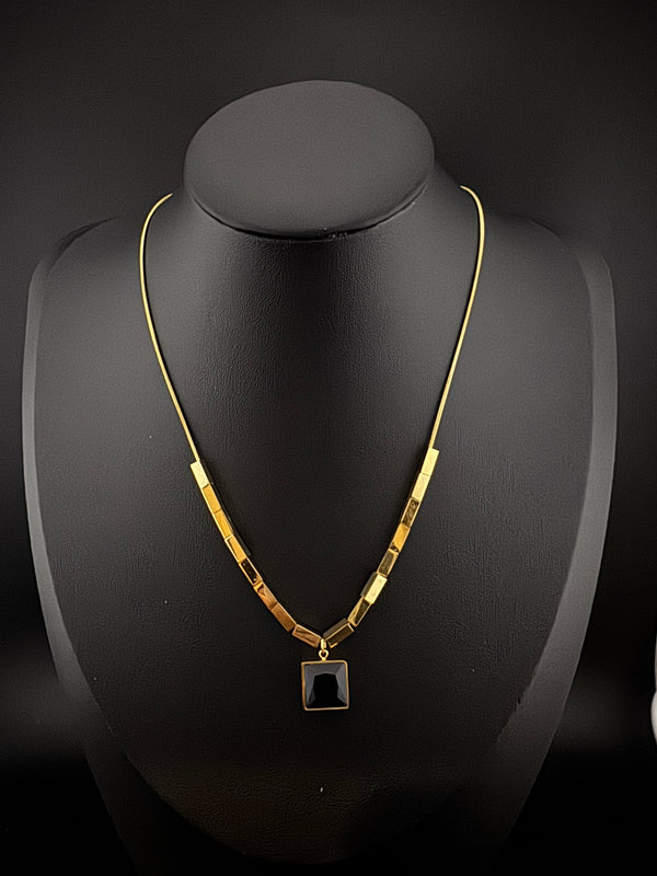 Anti-Tarnish Water resistant 18K Gold color plated necklace /everyday jewelry/Simple Office wear necklace/gold jewelry/Light weight jewelry