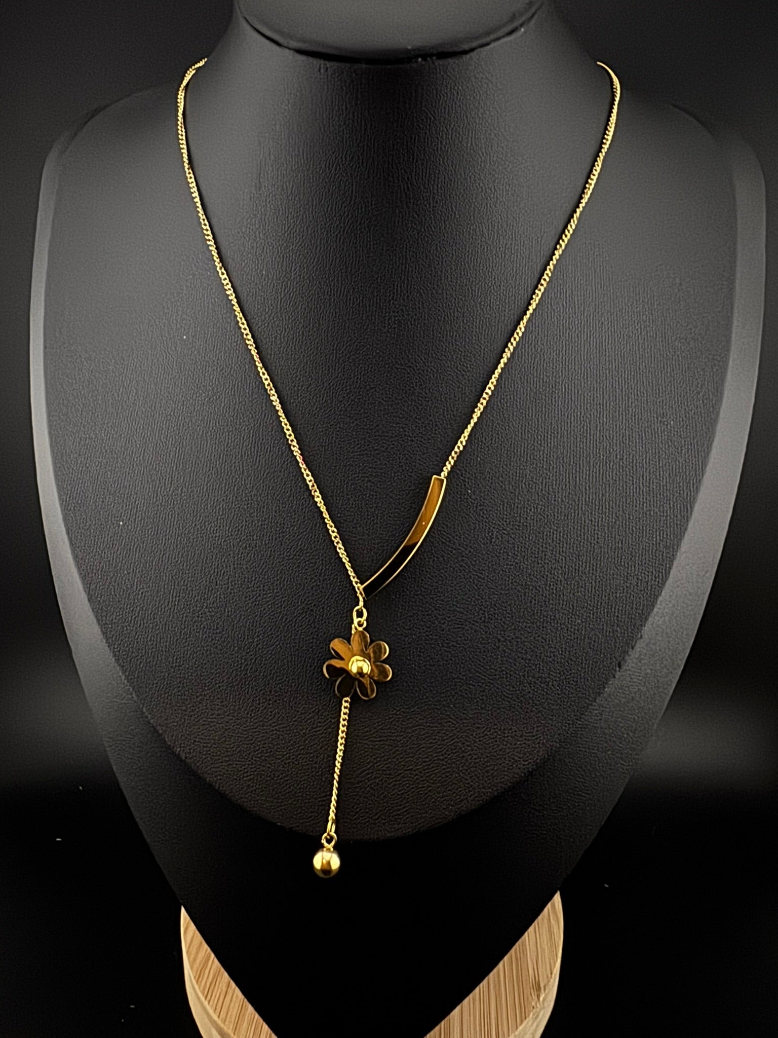 Anti-Tarnish Water resistant 18K Gold color plated necklace/everyday jewelry/Simple Office wear necklace/gold jewelry/Light weight jewelry