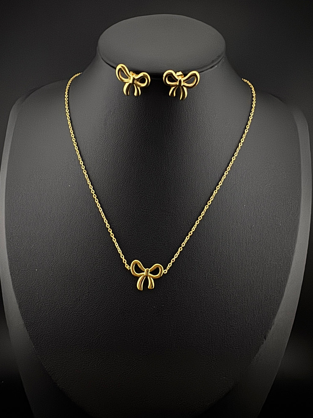 Anti-Tarnish Water resistant 18K Gold color plated necklace/everyday jewelry/Simple Office wear necklace/gold jewelry/Light weight jewelry