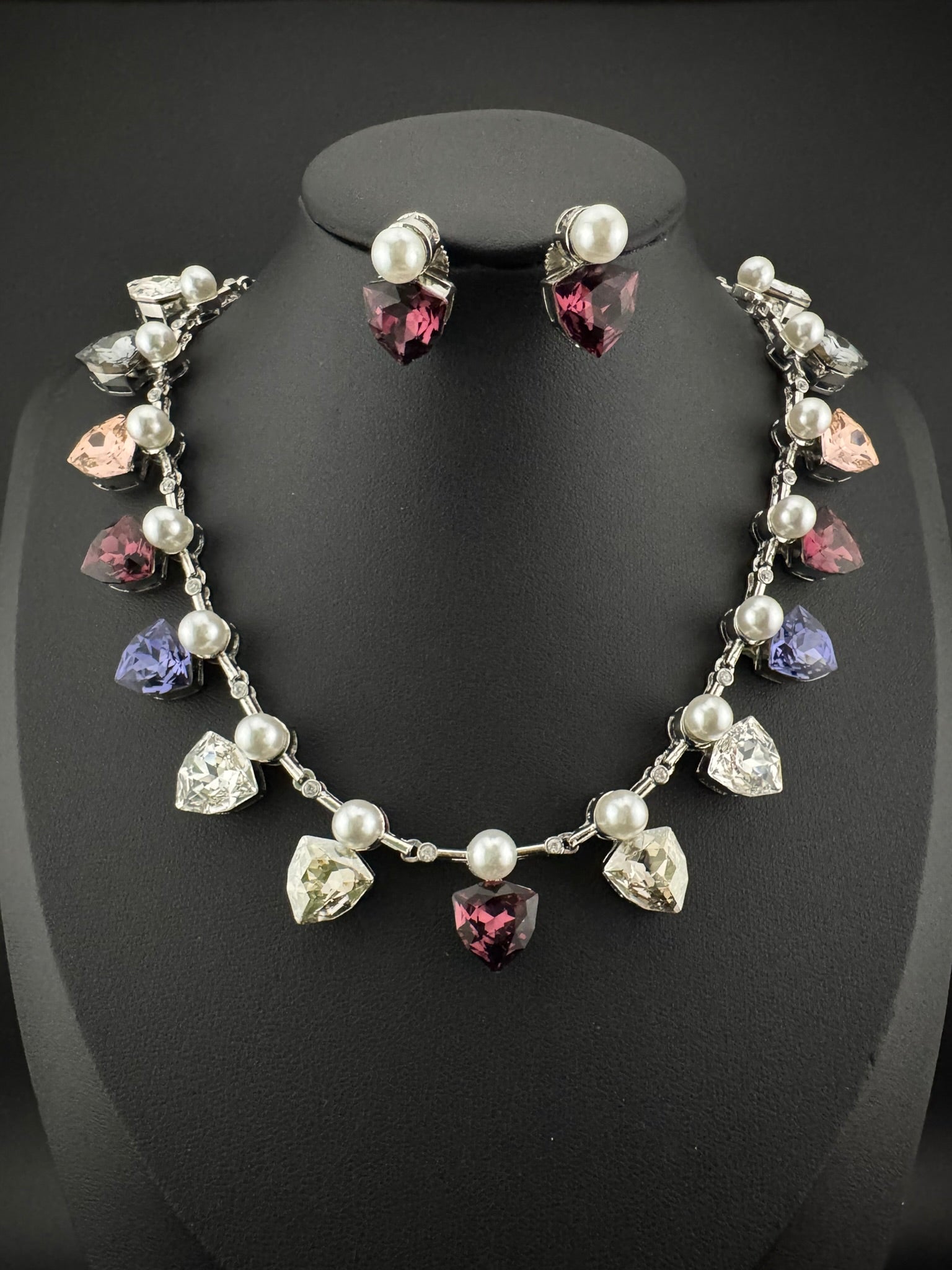 Premium High Shine Swarovski crystals, Cubic Zirconia Modern Necklace with stud earring/Indian jewelry/Collar Necklace set/Bridal necklace