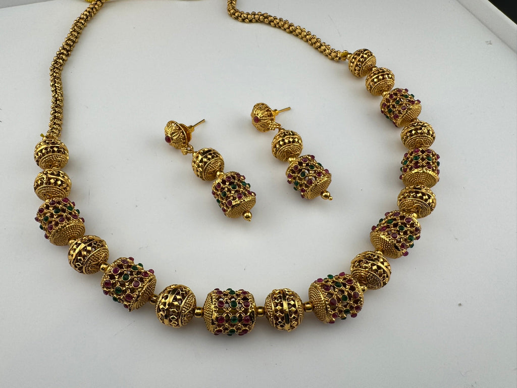 Premium Quality Traditional matt Gold and stones Long Necklace with long earrings/Indian Bridal necklace/Matar Mala/Rani Haar/Gold Plated