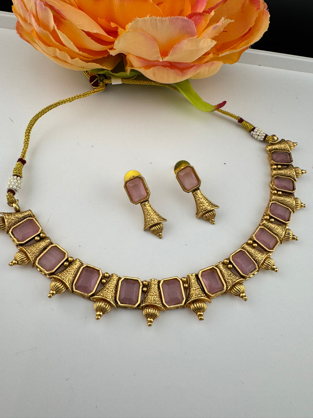 Premium Quality Traditional matt Gold and stones sleek Necklace with earrings/Indian necklace set/sleek lightweight necklace set/Gold Plated