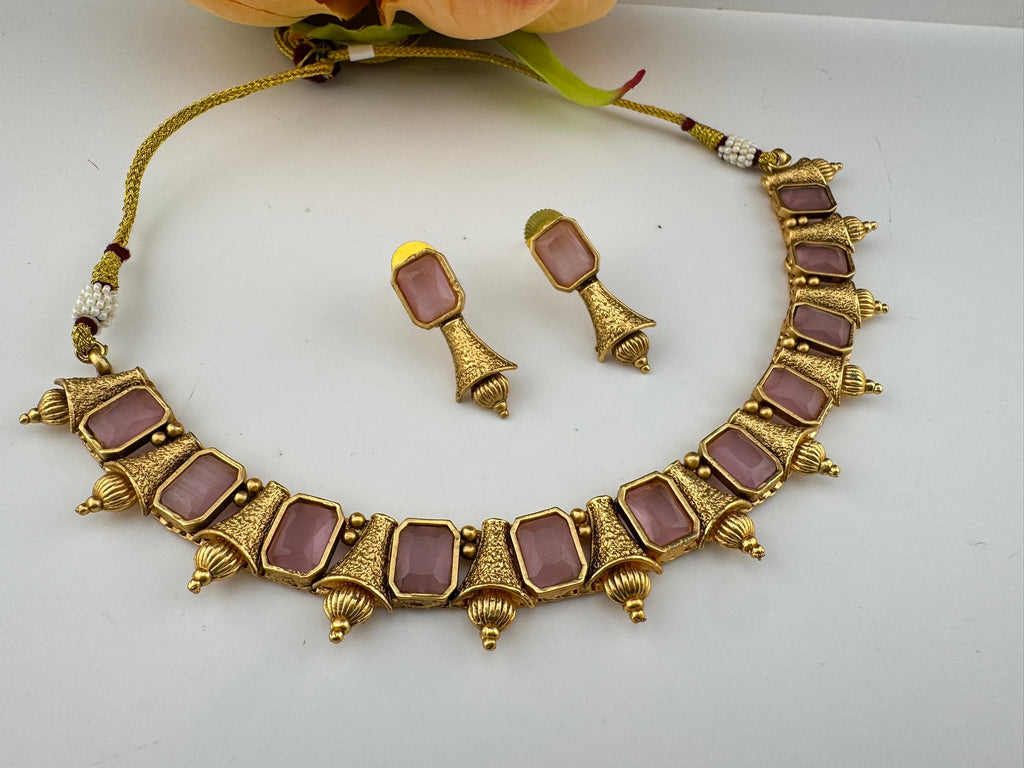 Premium Quality Traditional matt Gold and stones sleek Necklace with earrings/Indian necklace set/sleek lightweight necklace set/Gold Plated