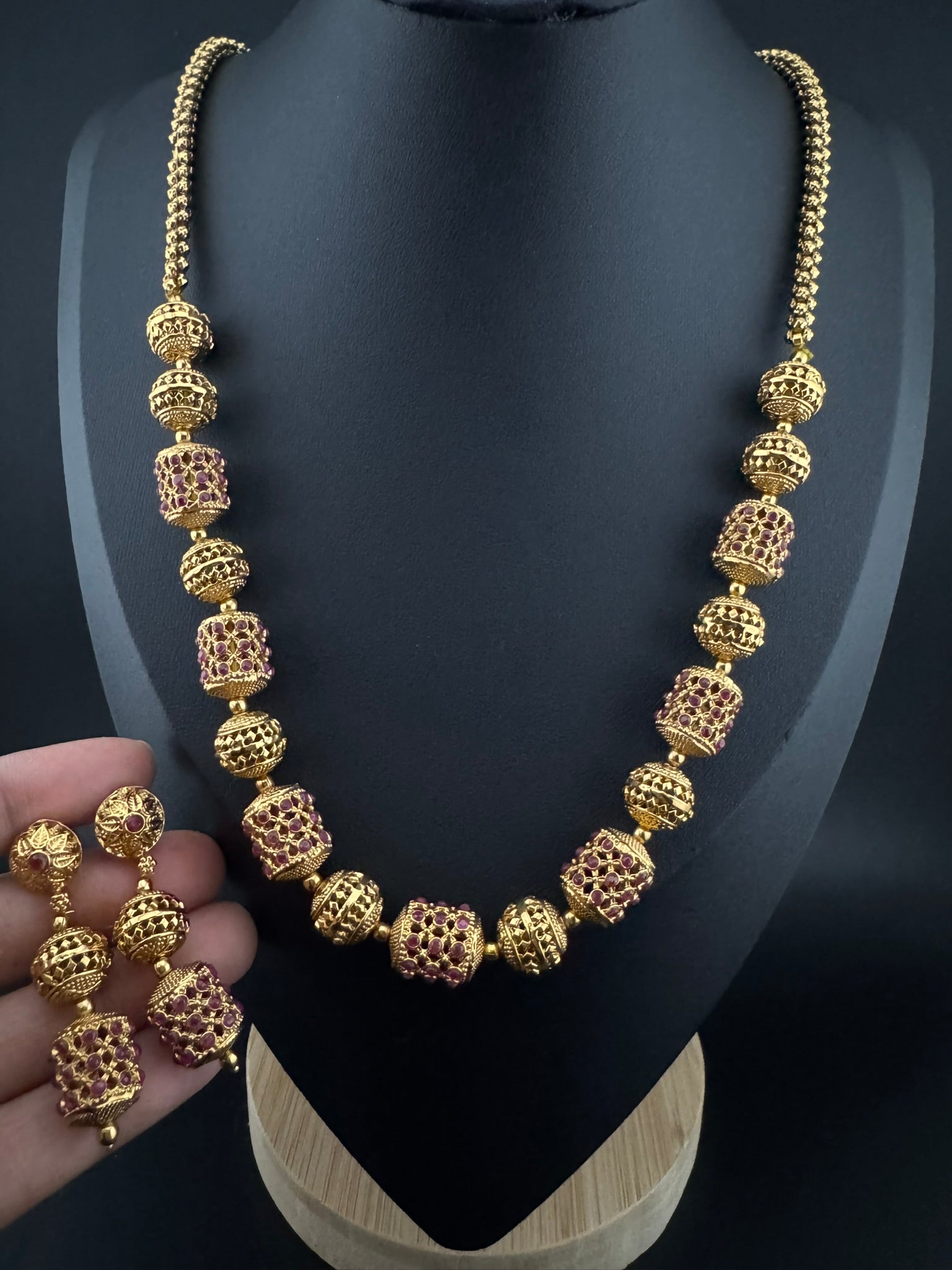 Premium Quality Traditional matt Gold and stones Long Necklace with long earrings/Indian Bridal necklace/Matar Mala/Rani Haar/Gold Plated