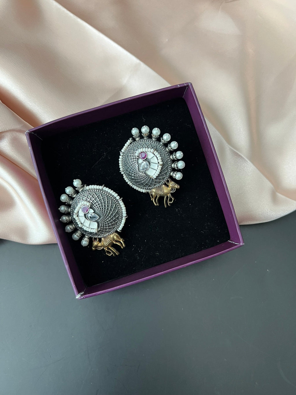 White Enamel oxidized silver earring stud with stone and pearls