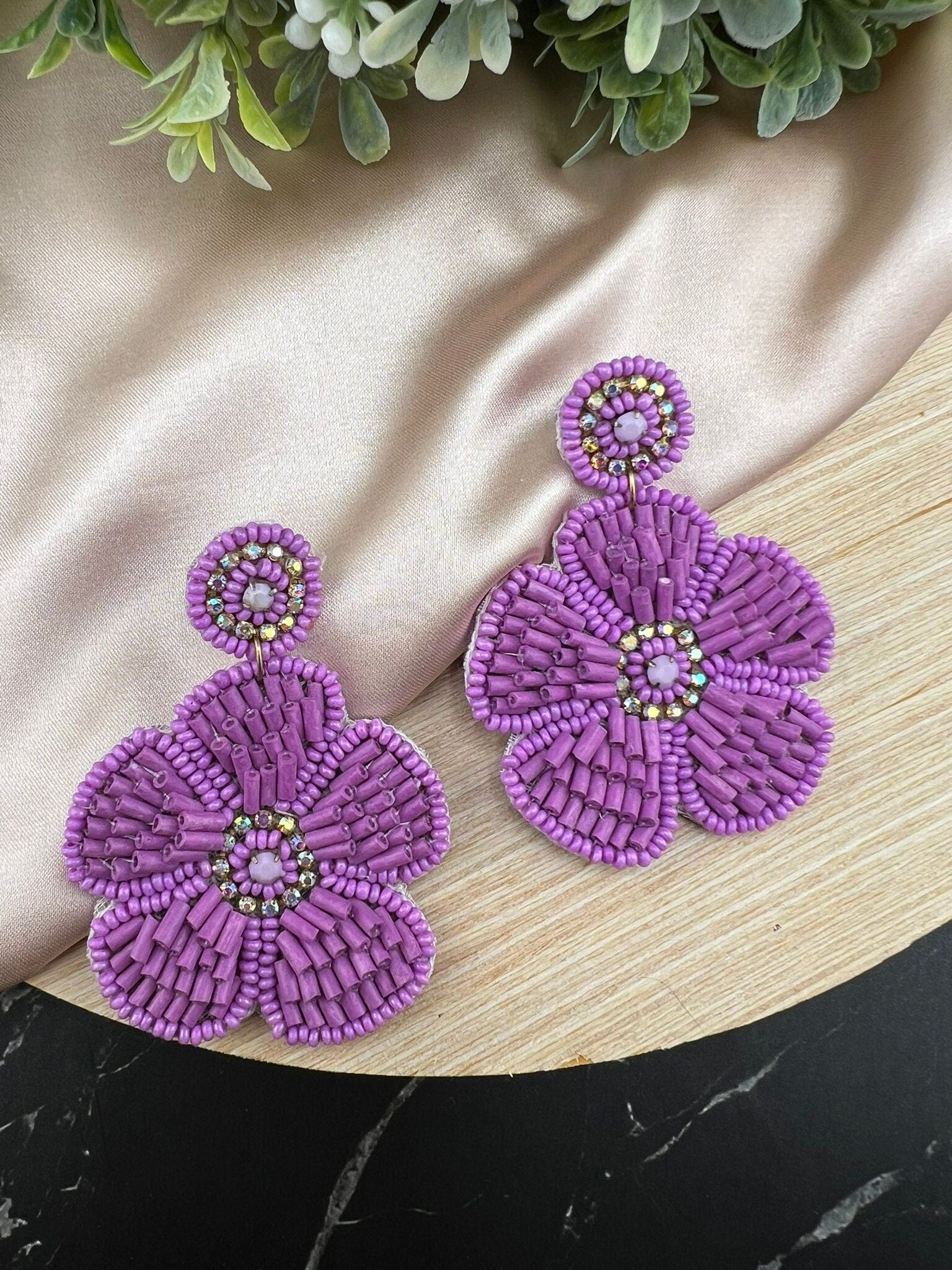 Beaded Purple/Lavender Flower quirky earring/Handmade earring/Statement Earring/Boho Earring/Beaded earring/Ethnic Earring/Wedding earrings