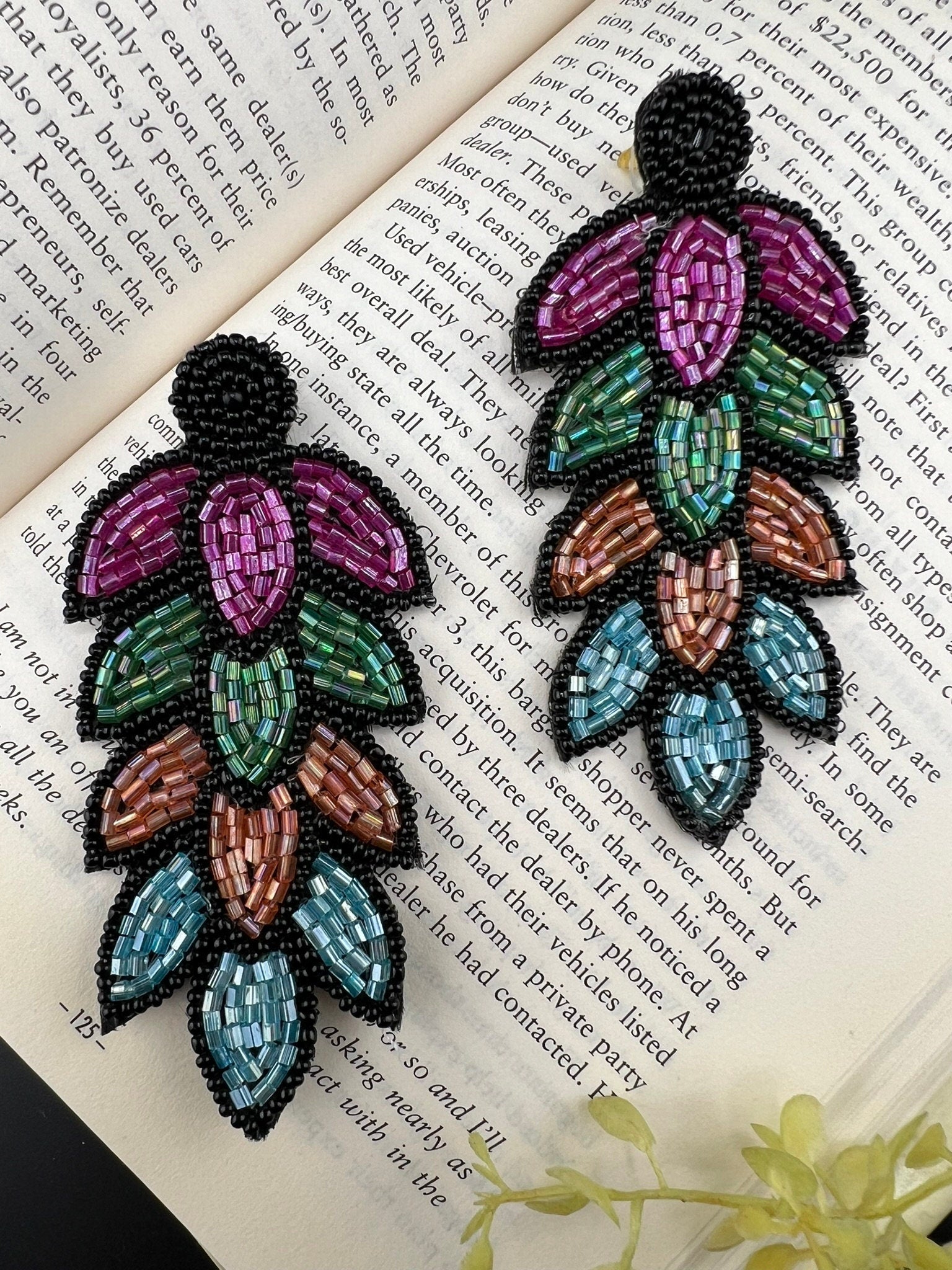 Beaded Shining Multicolor Leaves quirky earring/Handmade earring/Statement Earring/Boho Earring/Beaded earring/Ethnic Earring/Valentine gift