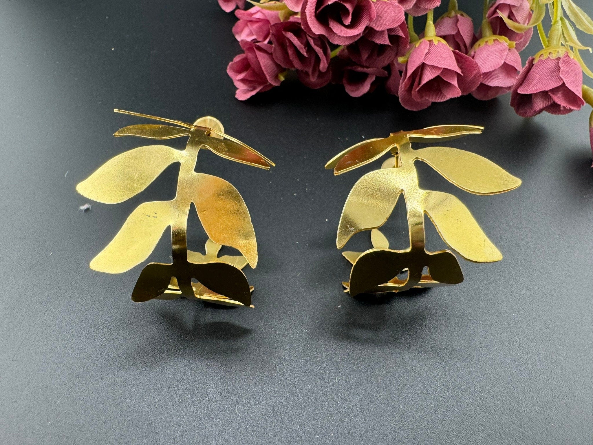 Premium Gold brass quirky  earrings in unique Leaf design/Statement earrings/everyday jewelry/Indian Earrings/Bridal Earring/Hoop earrings