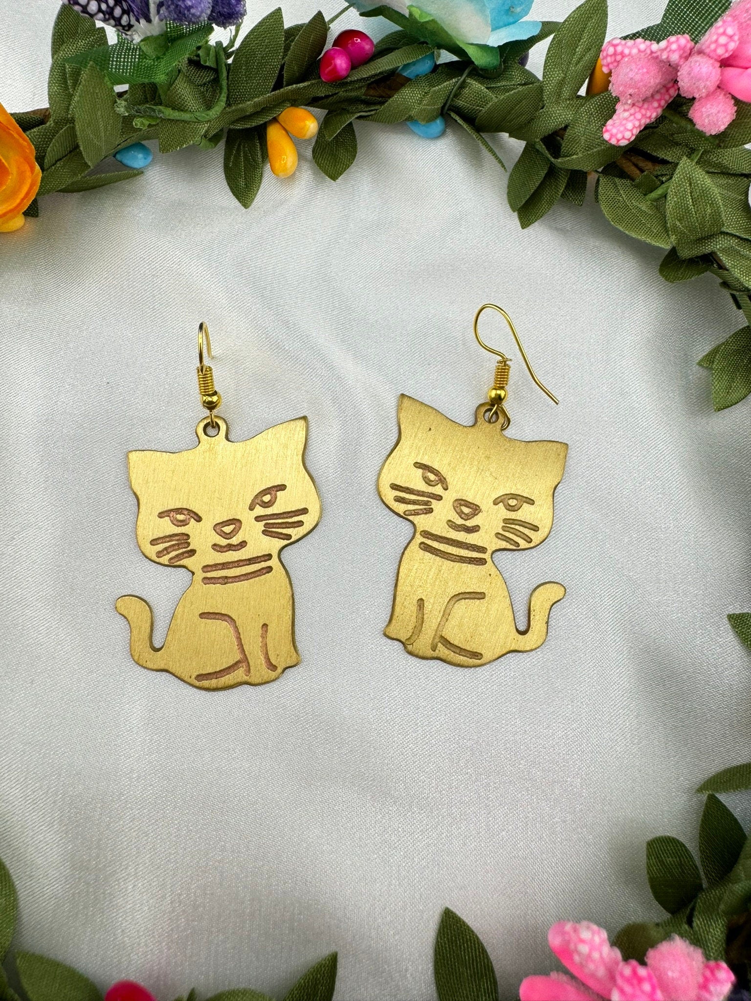 Premium Matt Gold quirky earrings in unique sleek cat design/Statement earrings/everyday jewelry/Indian Earrings/unique sleek animal earring