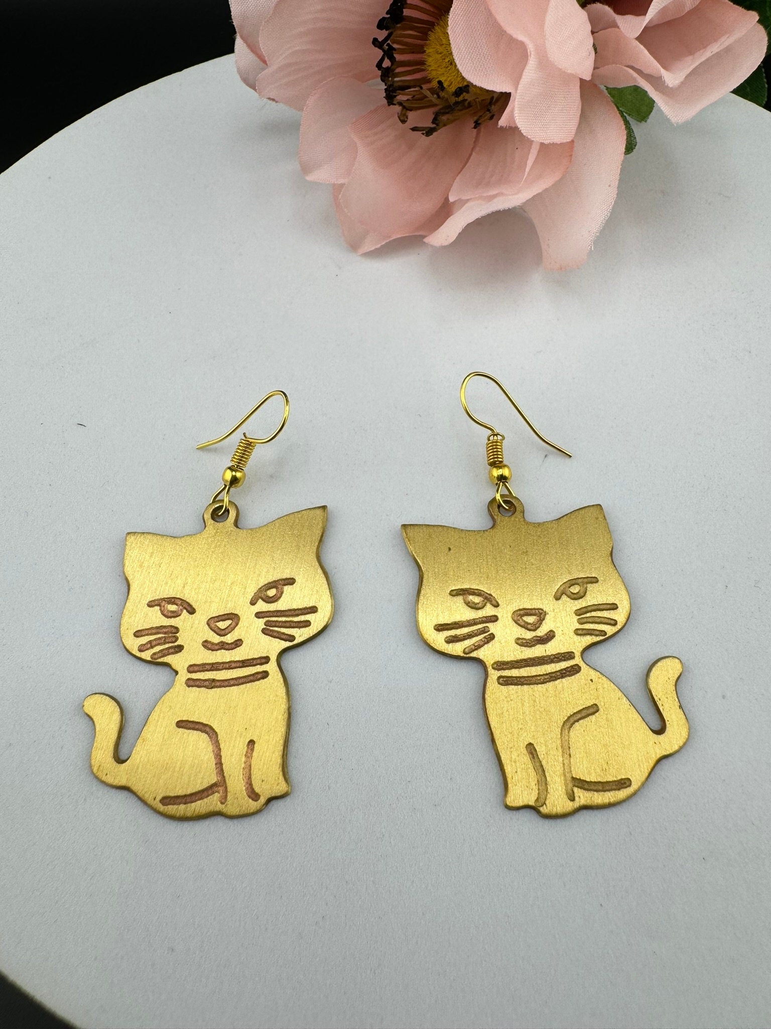 Premium Matt Gold quirky earrings in unique sleek cat design/Statement earrings/everyday jewelry/Indian Earrings/unique sleek animal earring