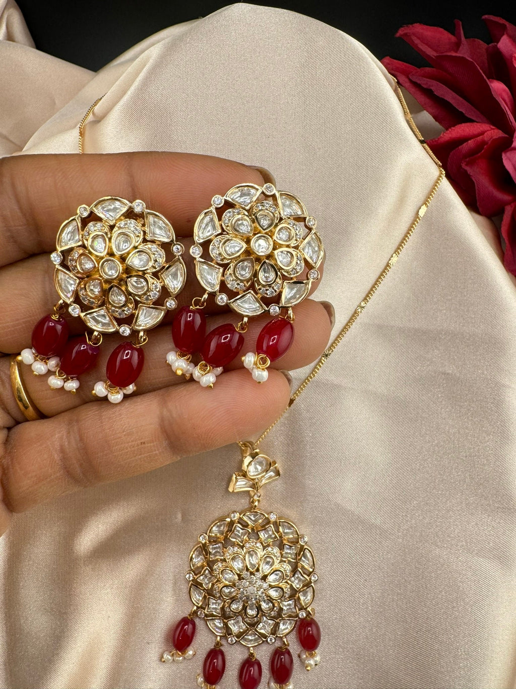 Tyaani Inspired Premium quality moissanite Kundan, CZ pendant set with chain/Indian jewelry/silver foil back/Premium Kundan/Bridesmaids gift