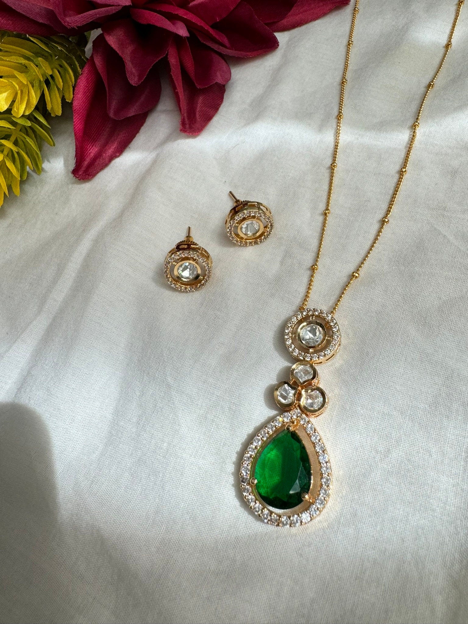 Tyaani Inspired Premium quality moissanite Kundan, CZ Sleek Green pendant set/Indian jewelry/silver foil back/Premium Kundan/Bridesmaid gift